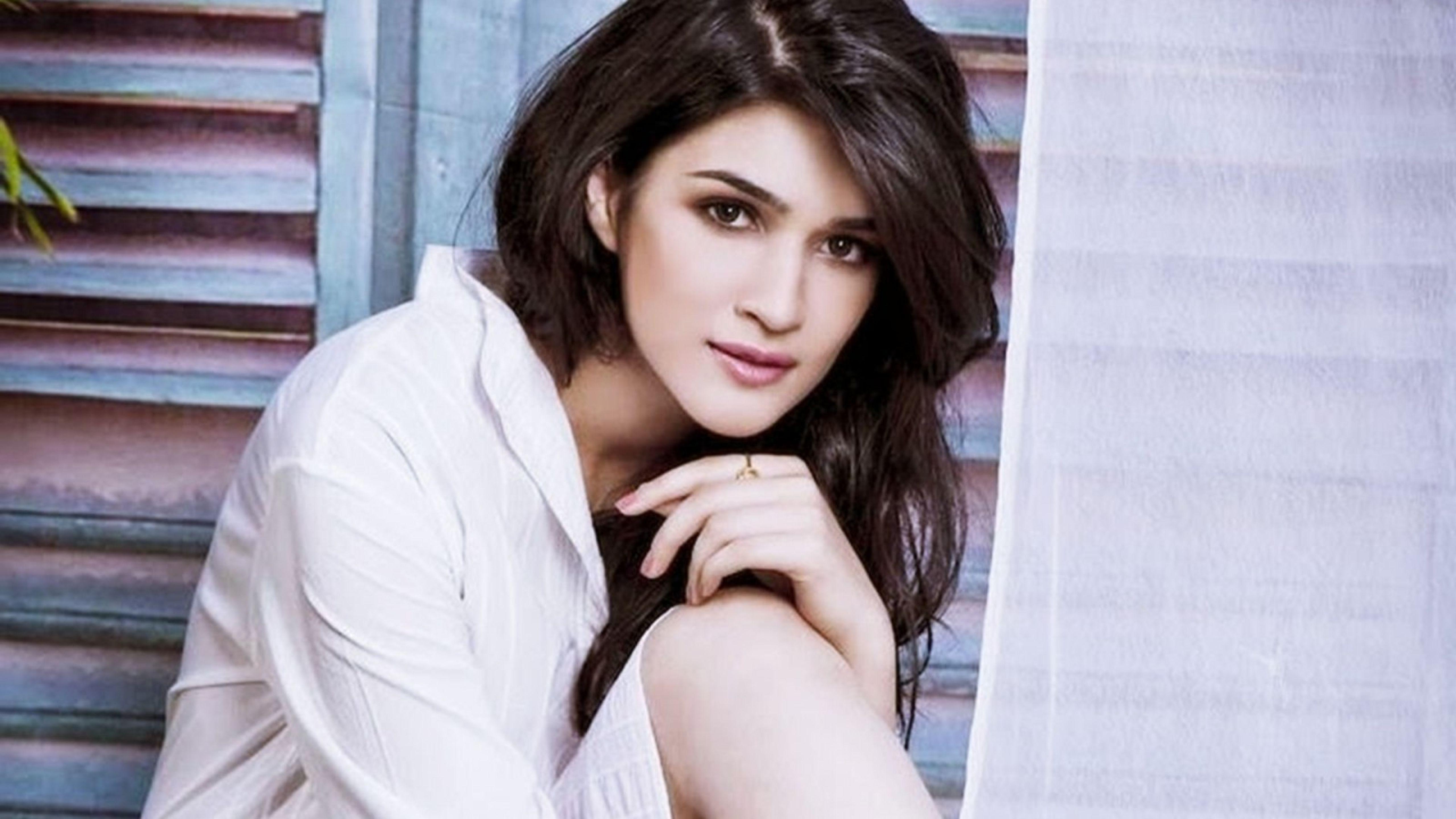 5120x2880 Kriti Sanon Gorgeous HD Wallpaper 5K Wallpaper, HD Indian Celebrities 4K Wallpaper, Image, Photo and Background