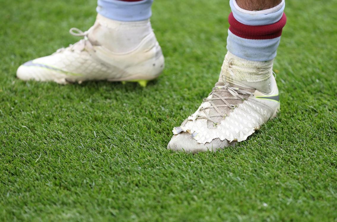 1136x747 Will Jack Grealish wear his battered boots in the Premier League?