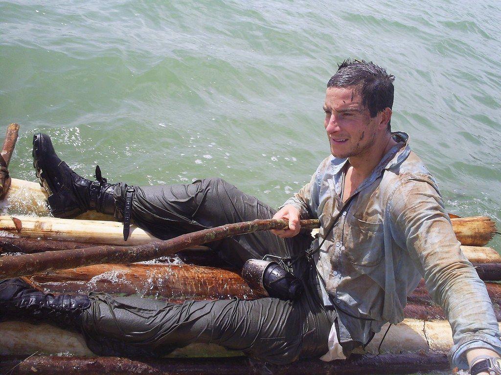 1024x768 Discovery Channel Ends Bear Grylls Show 'Man vs. Wild'