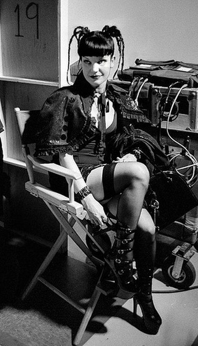 690x1200 best Abby Sciuto NCIS (Pauley Perrette) image
