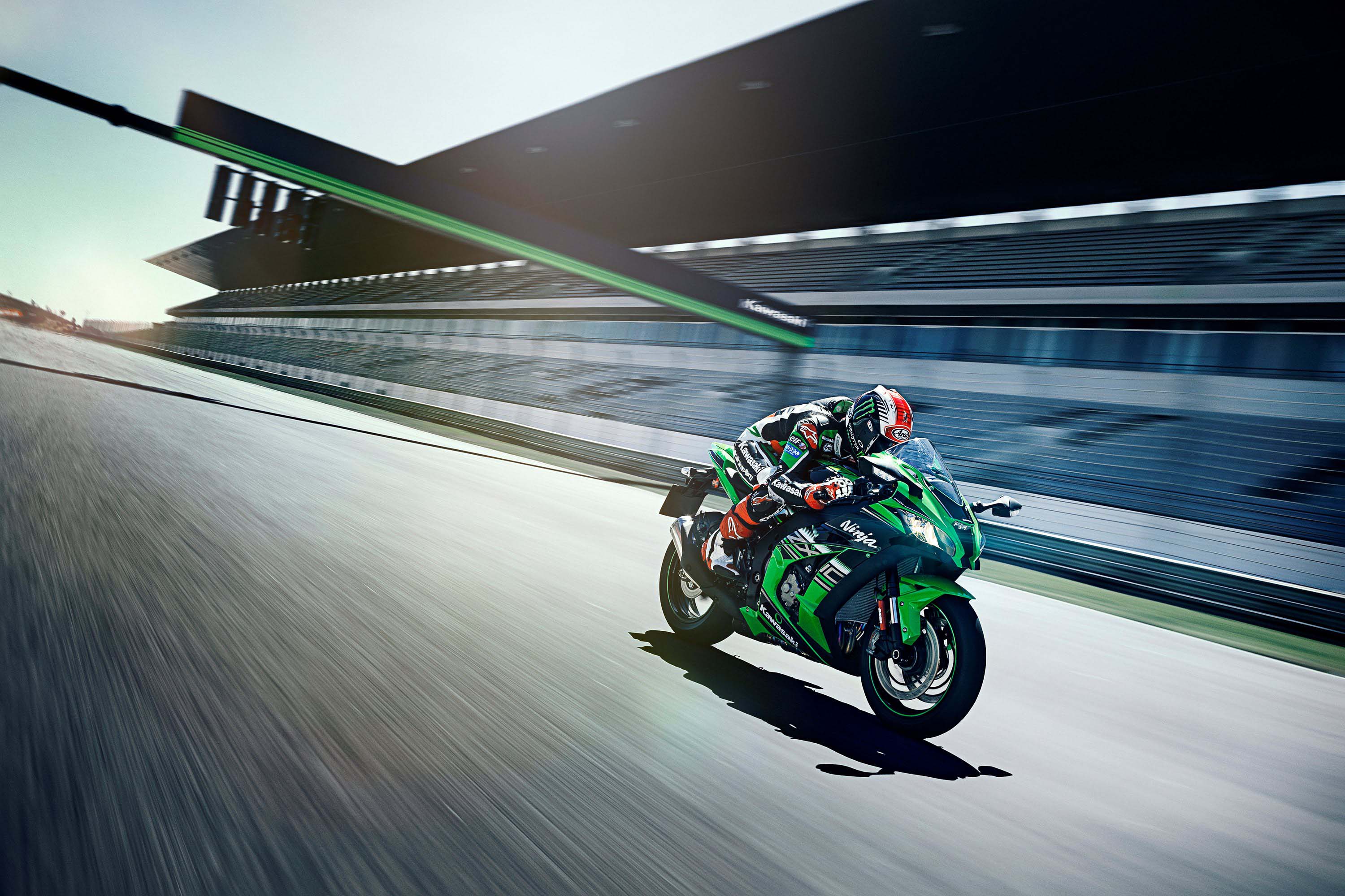 3000x2000 Ninja ZX10R Wallpaper