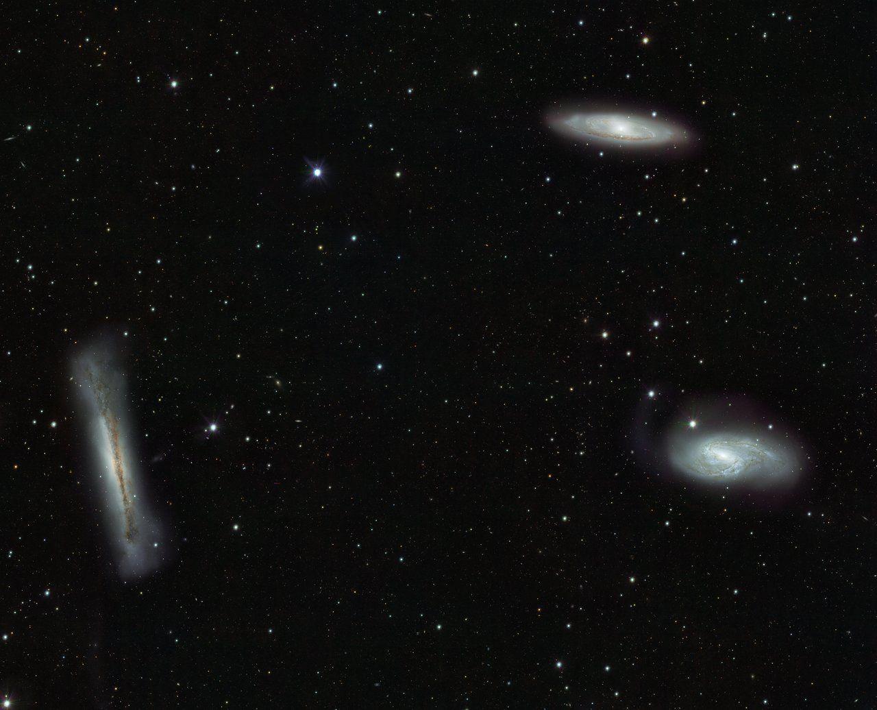 1280x1036 VST's view of the Leo Triplet and beyond