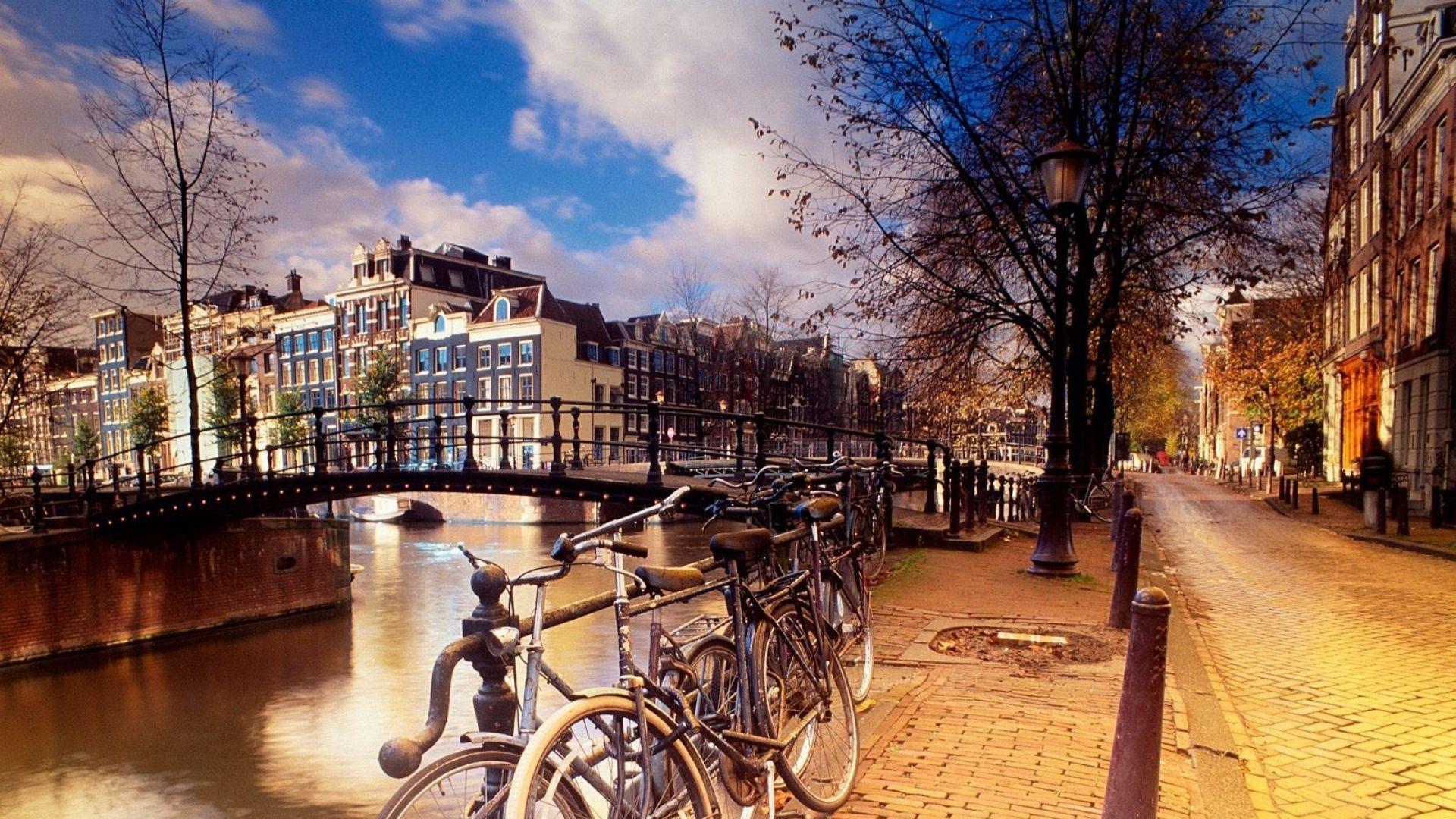 1920x1080 Amsterdam Wallpaper. Wallpaper Amsterdam Tulips, Amsterdam Wallpaper and Amsterdam Spring Wallpaper