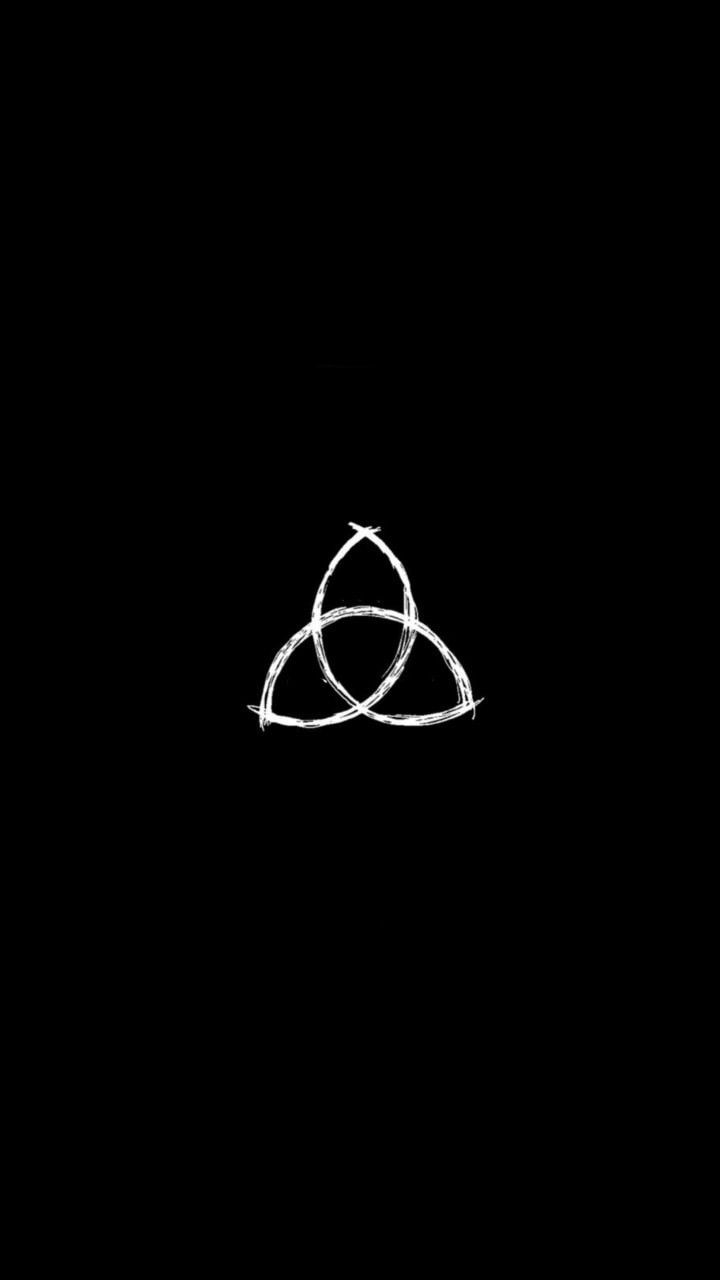 720x1280 Triquetra