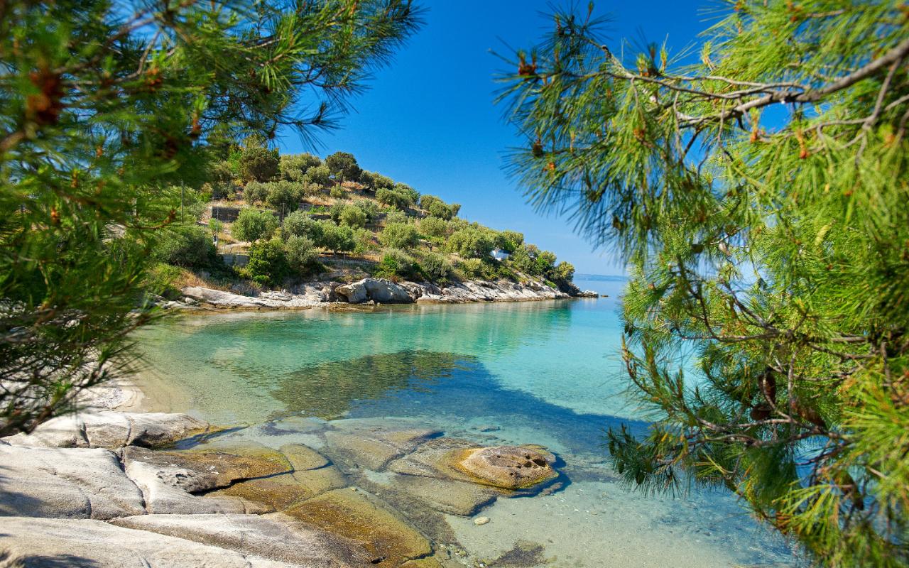 1280x800 Is Halkidiki a good place for holidays?