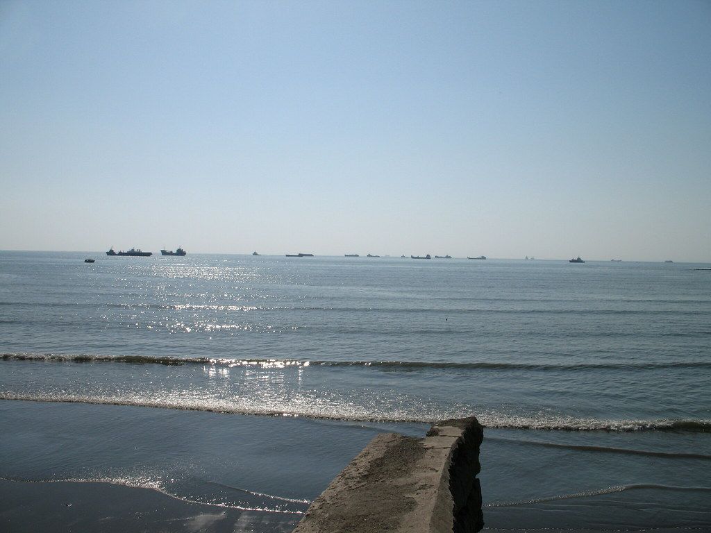 1024x768 Bandar E Abbas. Biggest Iranian Port