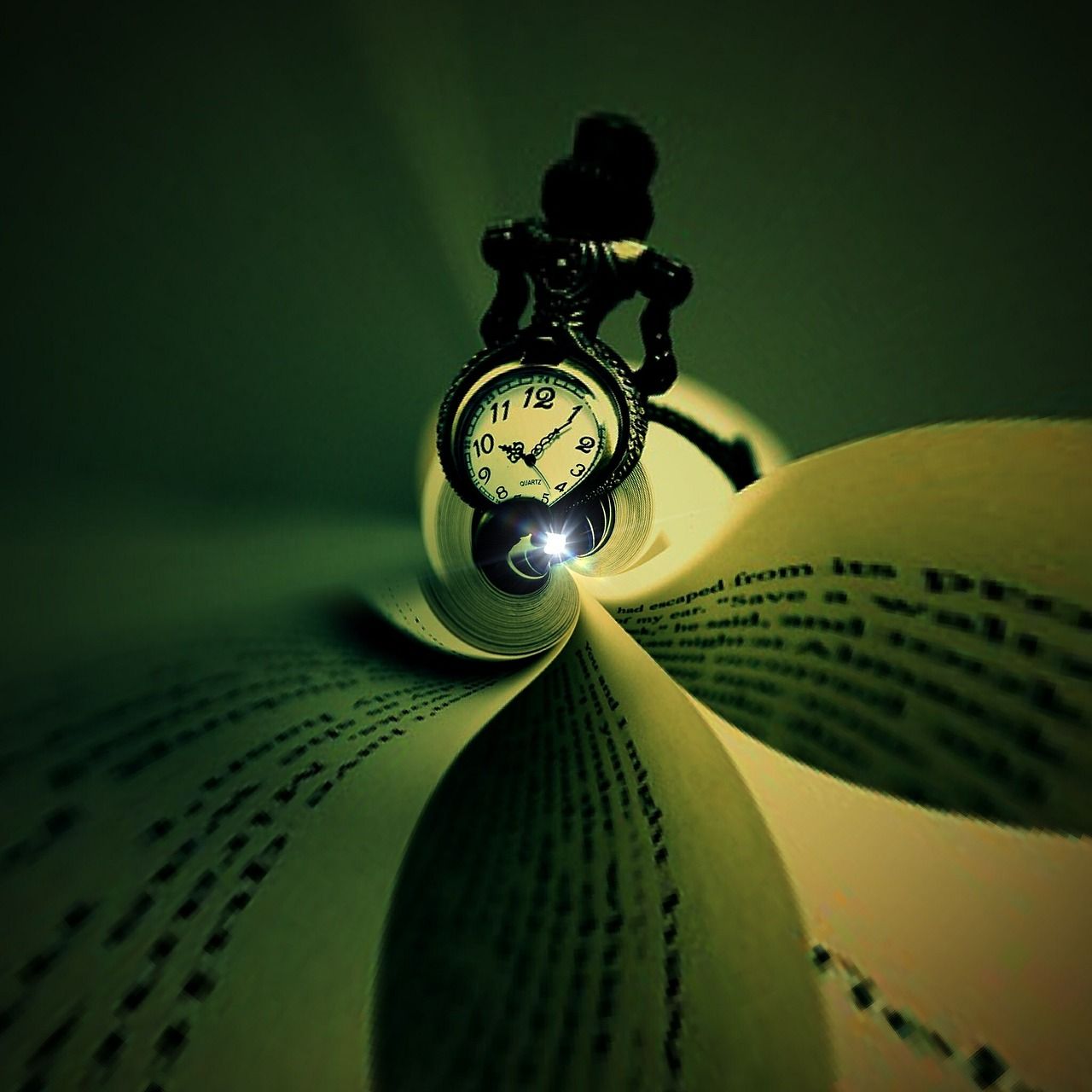 1280x1280 Download free photo of Clock, book, time, light, old