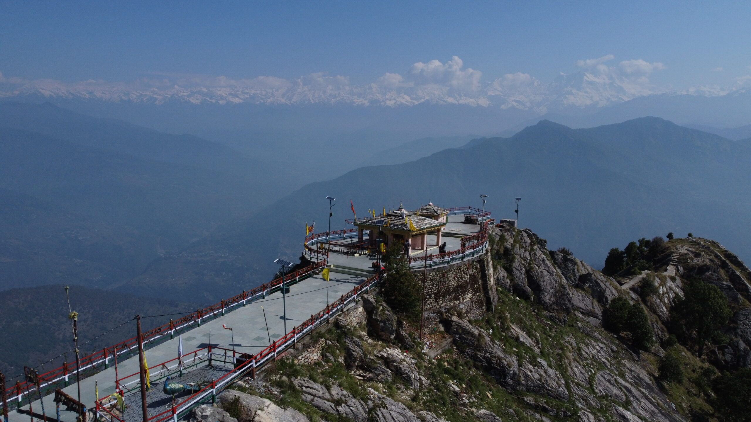 2560x1440 kartik swami temple trek