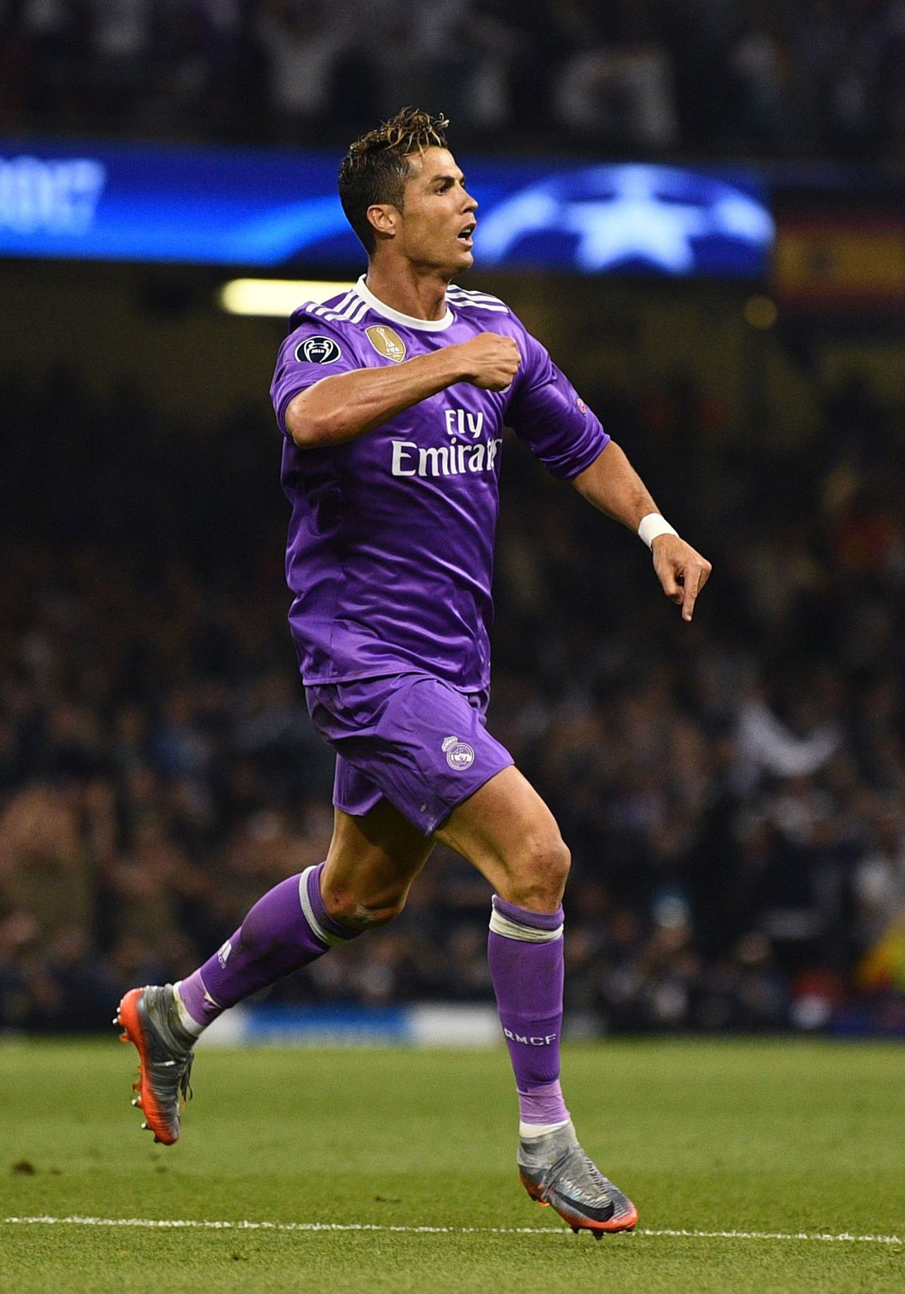 1280x1829 Let's share our favourite picture of Cristiano during his time at Real Madrid. Here's mine, 2017 UCL final. Leyenda!