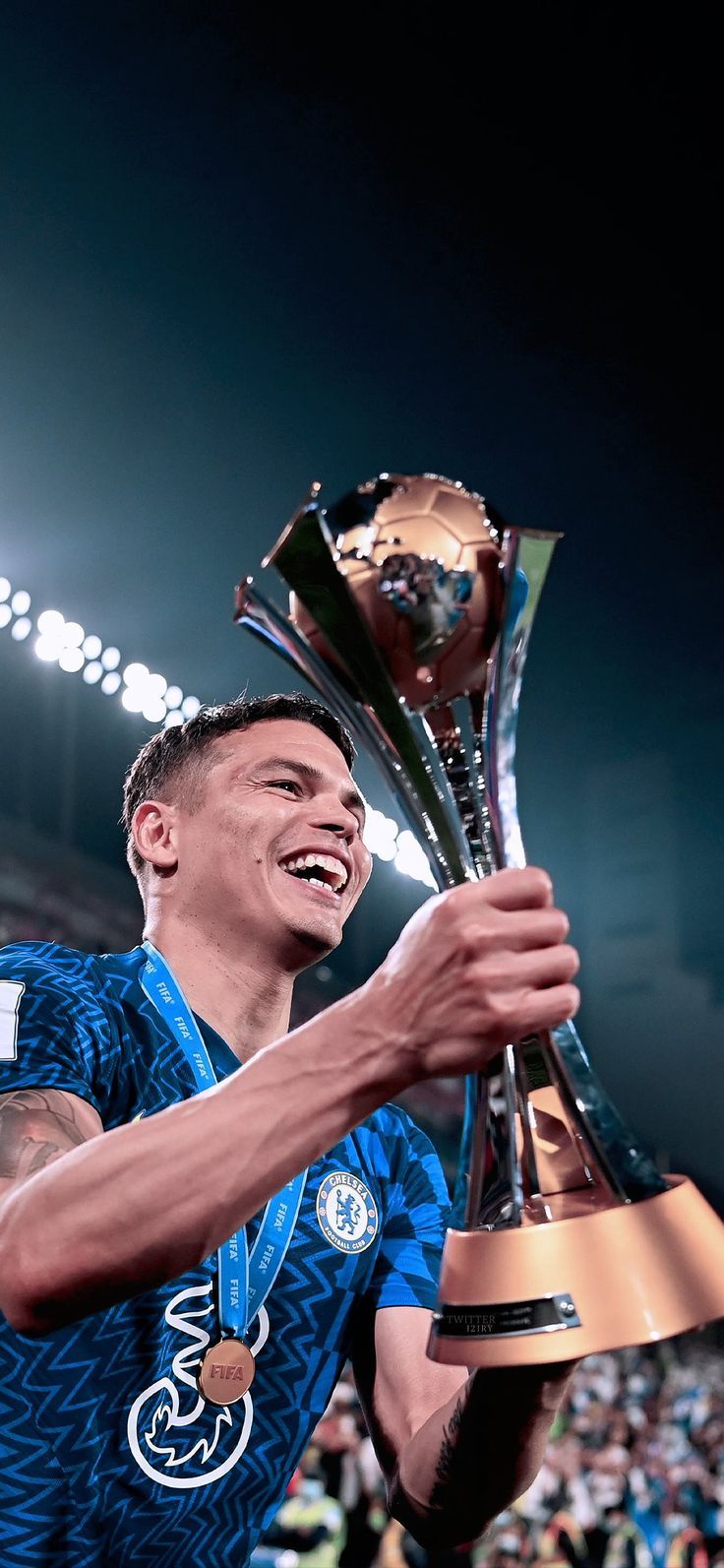 736x1593 Thiago Silva Wallpaper