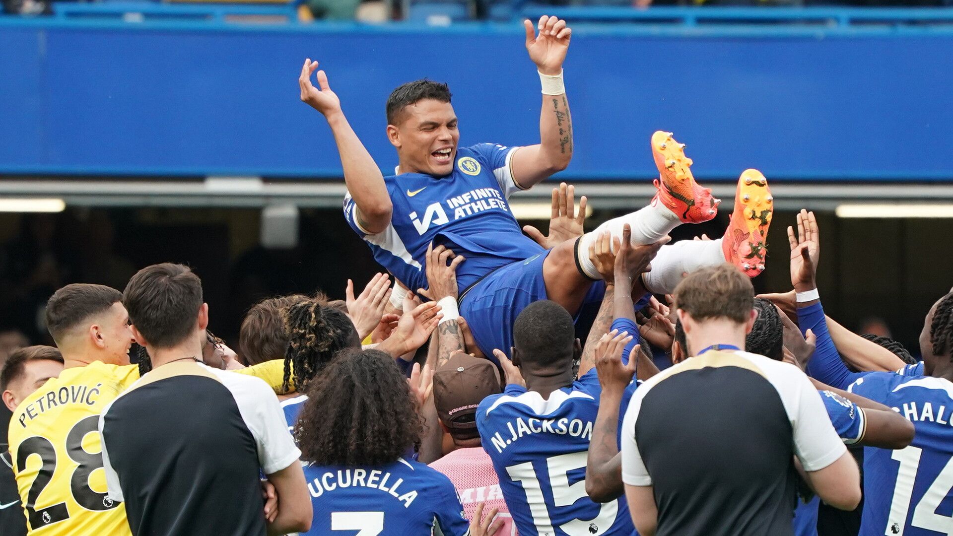 1920x1080 Thiago Silva bids farewell to Chelsea after four seasons