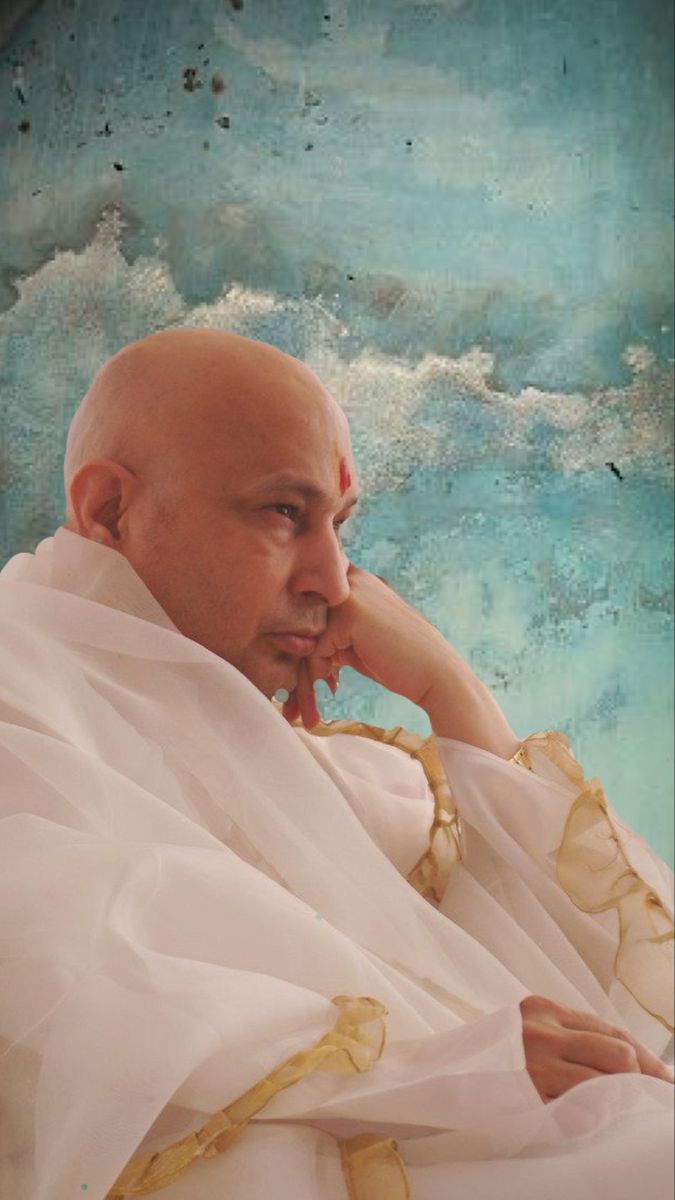 675x1200 Guruji bade mandir 2