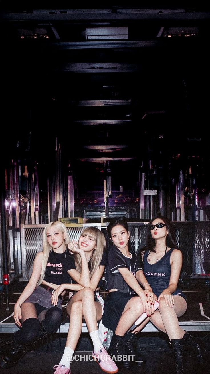 736x1308 BLACKPINK <Deadline> SoFi Stadium Wallpaper
