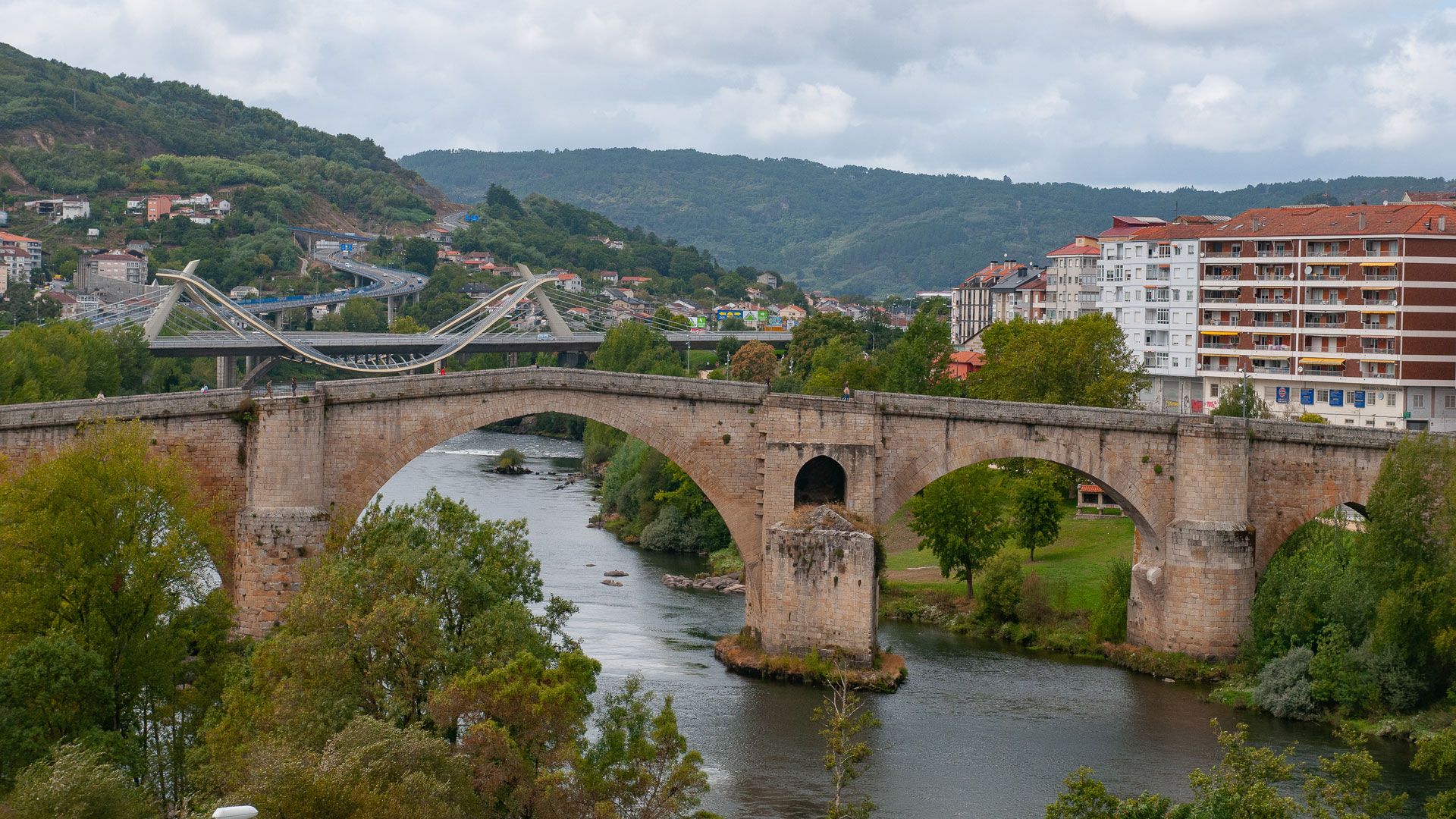 1920x1080 Ourense Galicia Wallpaper