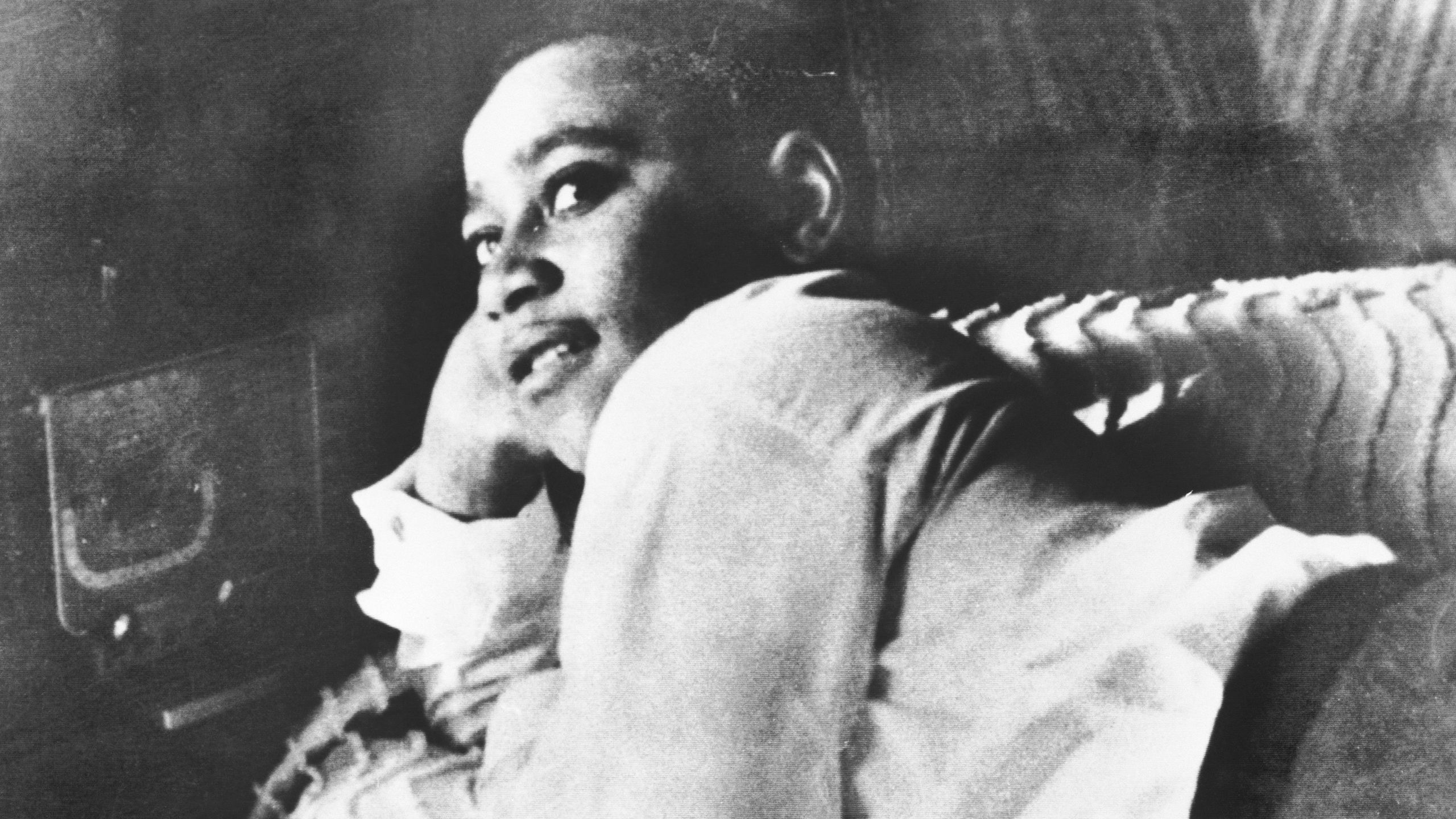 2560x1440 Someone Shot the Sign Marking the Spot Emmett Till's Body Was Found