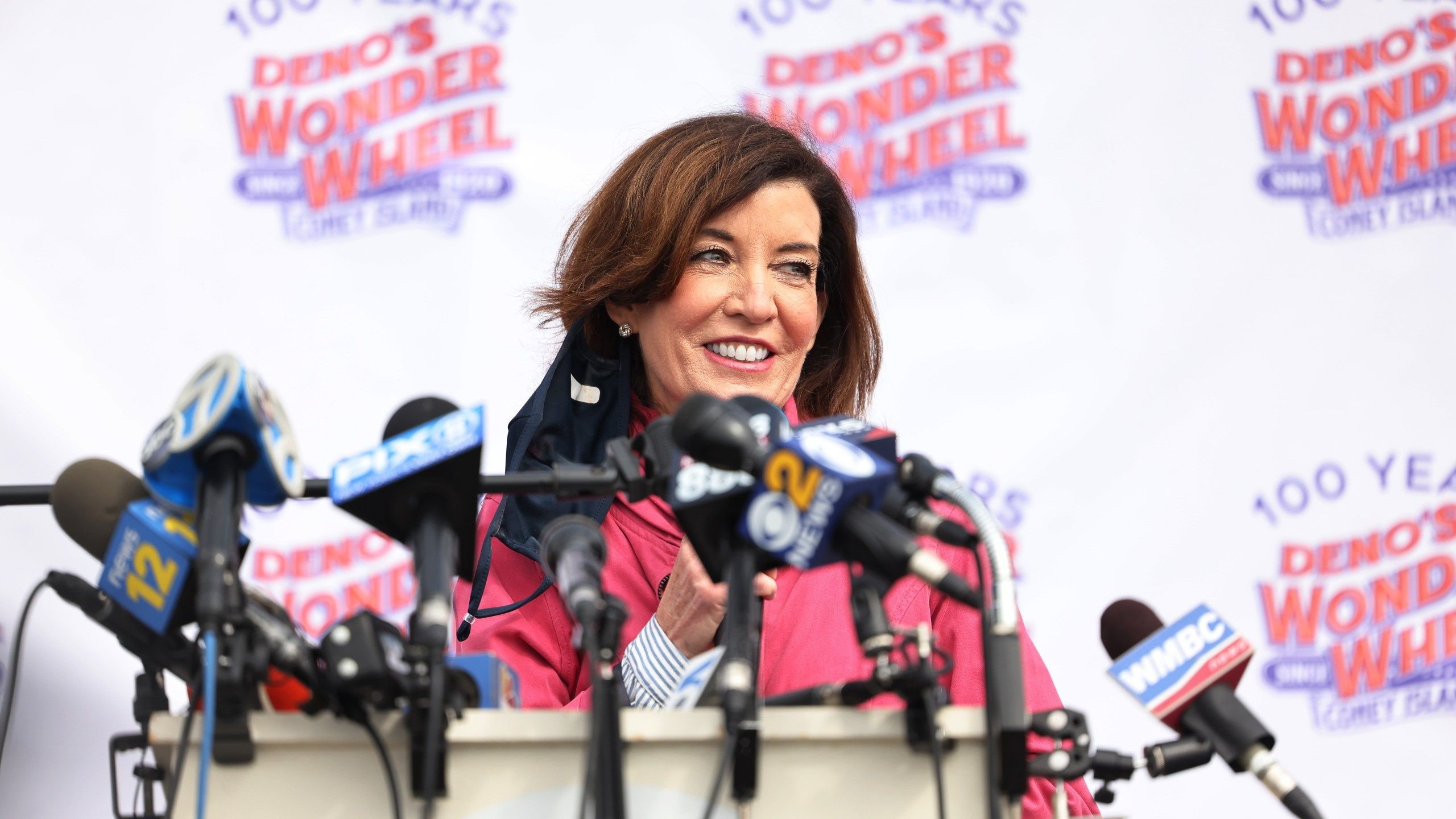 2560x1440 Andrew Cuomo's replacement Lt. Gov. Kathy Hochul to become New York's first female governor