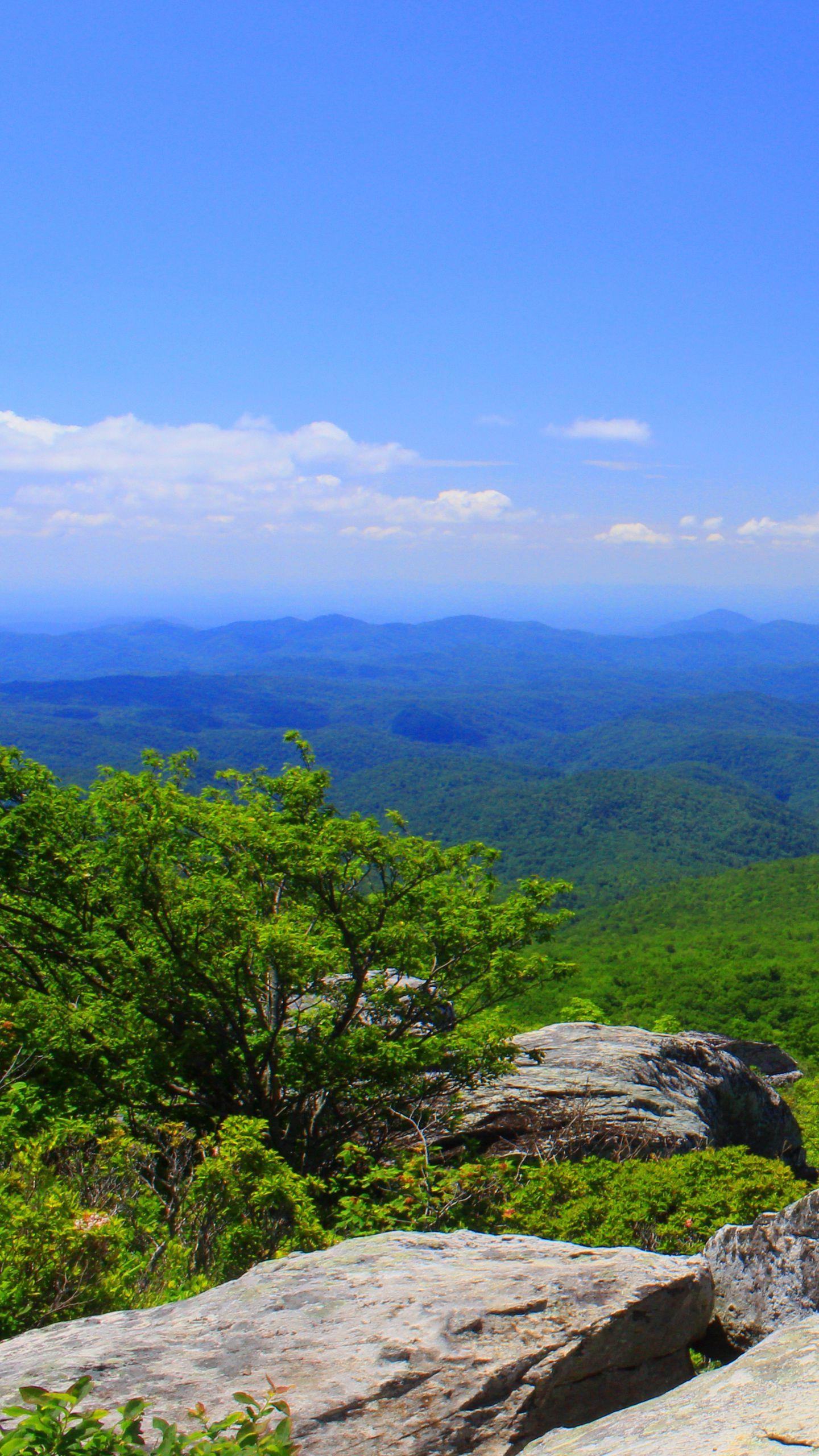 1440x2560 Download wallpaper 1440x2560 north carolina, mountains, grass, rocks qhd samsung galaxy s s edge, note, lg g4 HD background