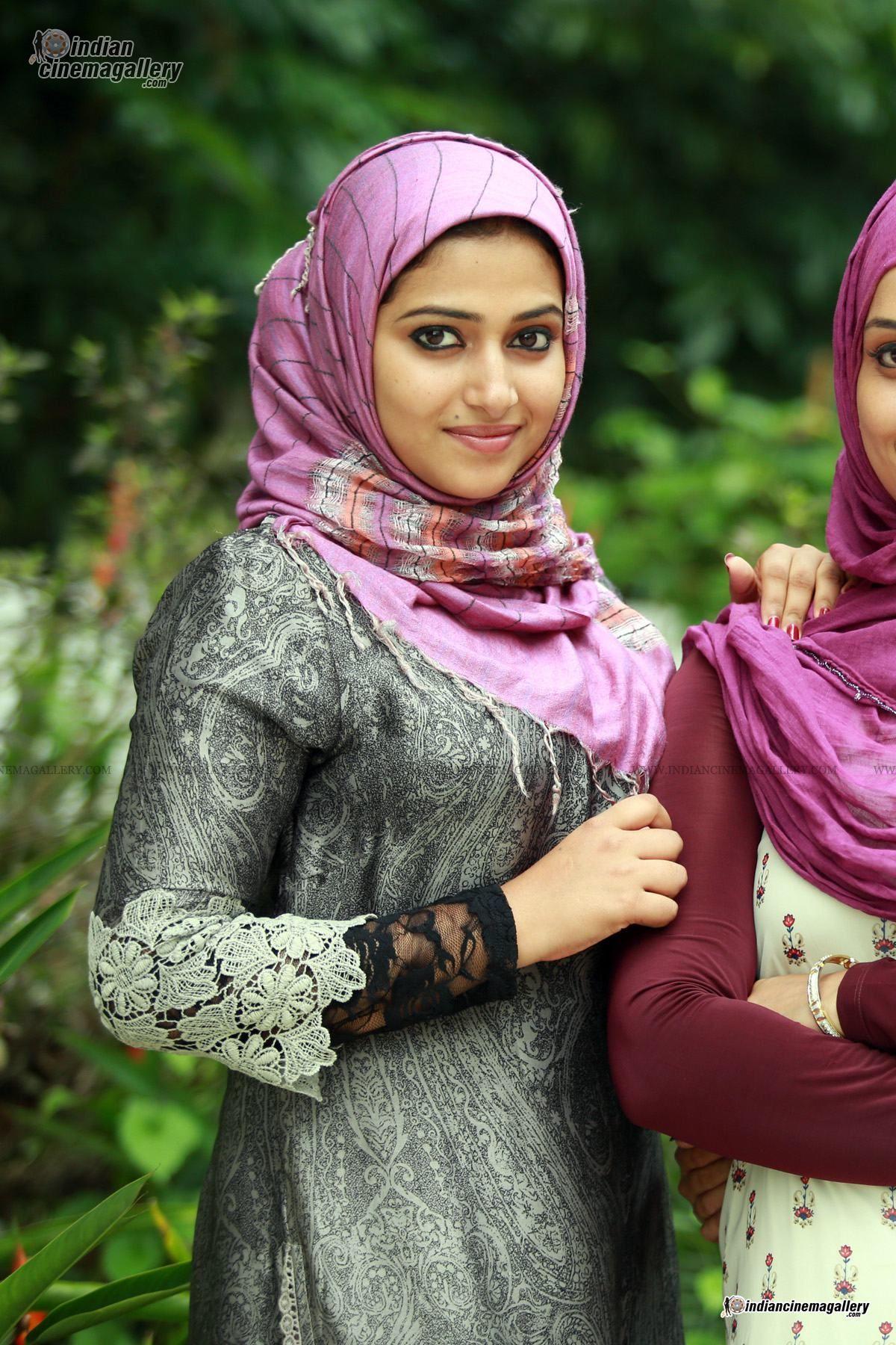 Beautiful Islamic Girls Wallpapers Ntbeamng