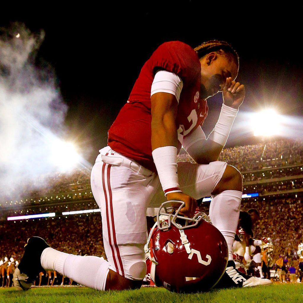 Jalen Hurts Wallpapers Top Free Jalen Hurts Backgrounds WallpaperAccess — free download