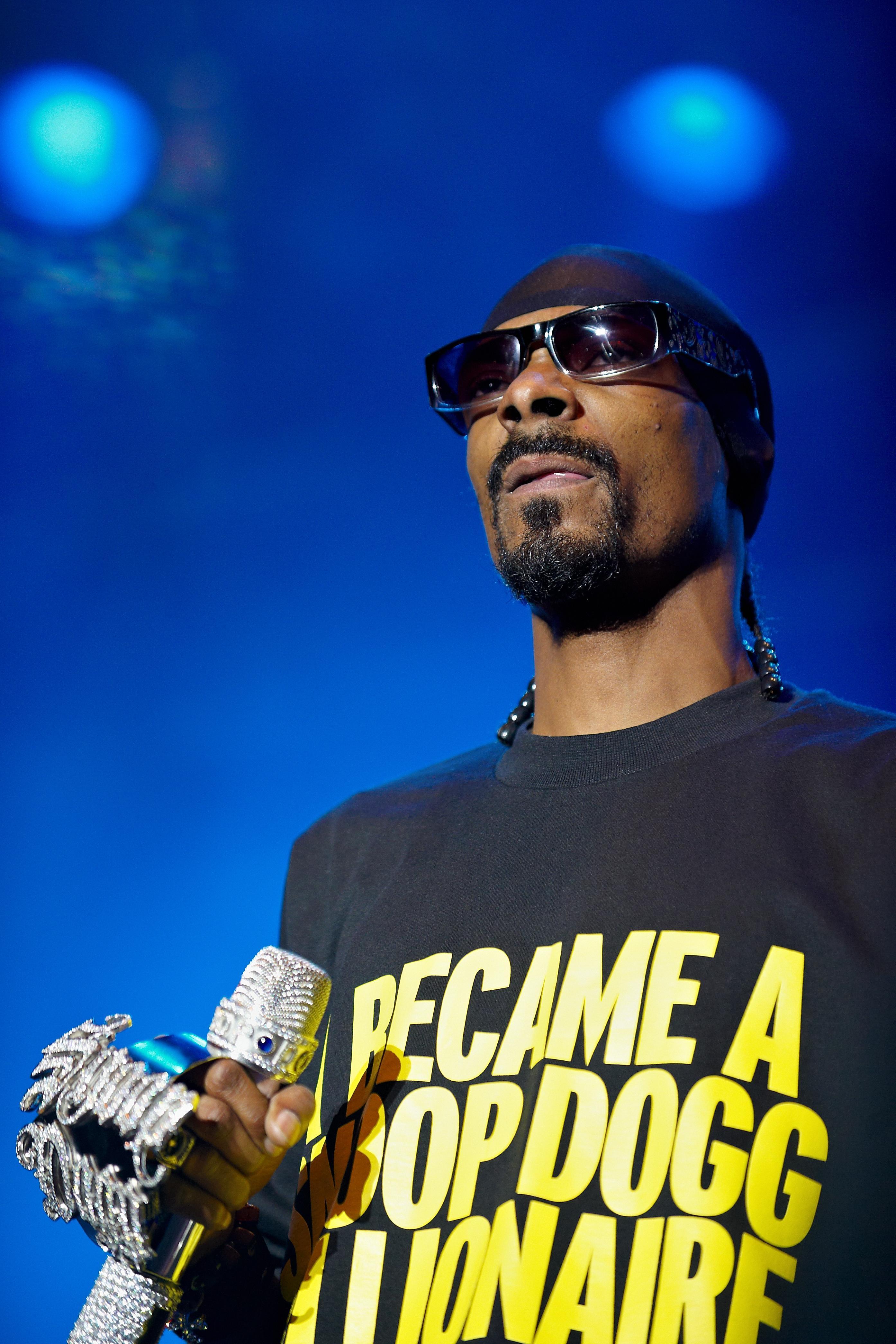 2787x4180 Snoop Dogg iPhone Wallpaper