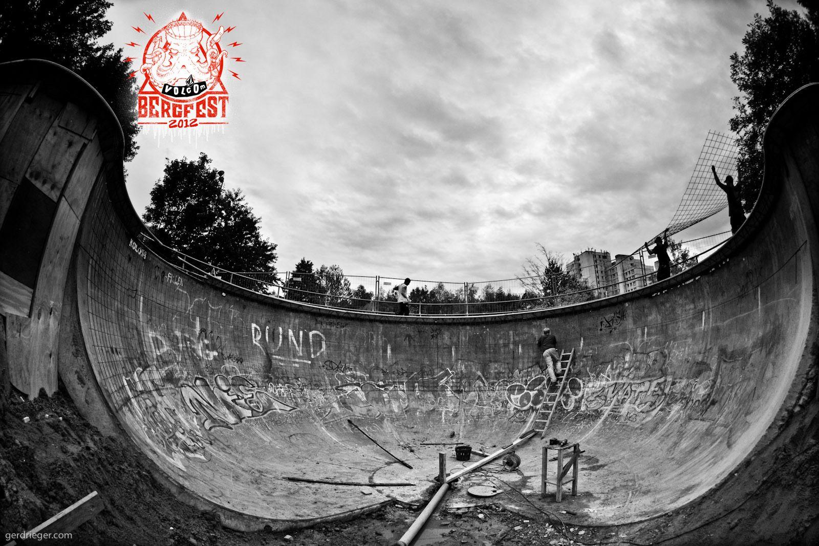 1600x1067 Skatepark Wallpaper