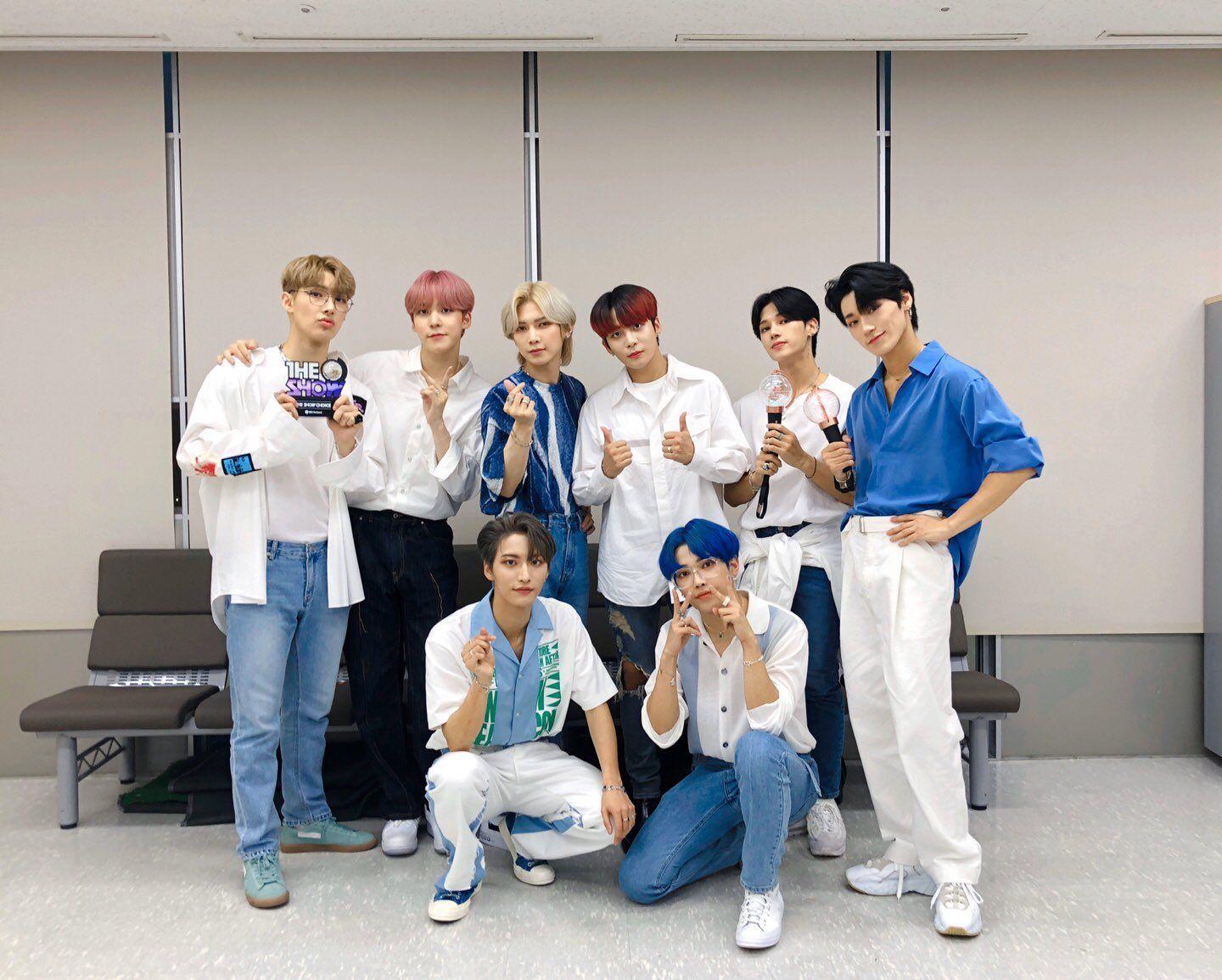 1440x1155 Ateez at The Show