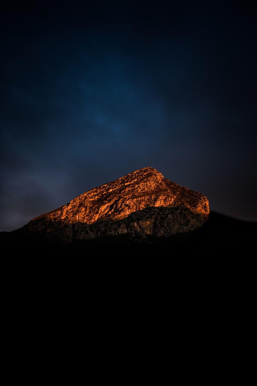 4K Dark Mountain Wallpapers - Top Free 4K Dark Mountain Backgrounds