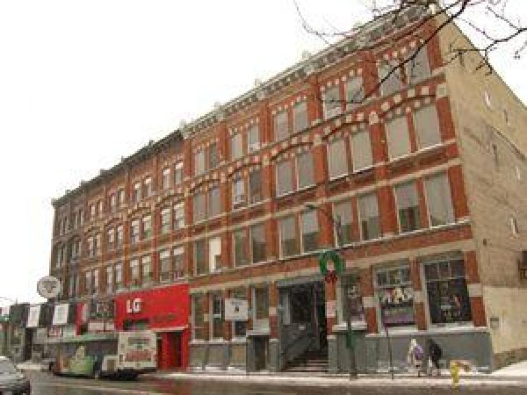 1024x768 Richmond Apartments for Rent Downtown London. York Property Management