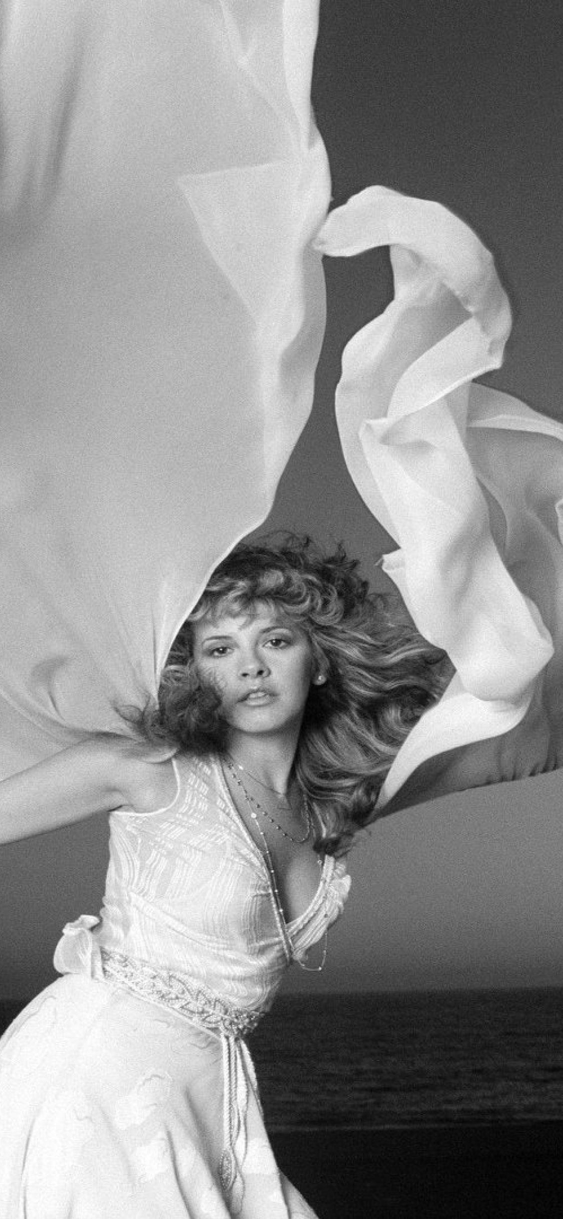 1125x2436 stevie nicks, dress, girl iPhone XS, iPhone iPhone X Wallpaper, HD Music 4K Wallpaper, Image, Photo and Background
