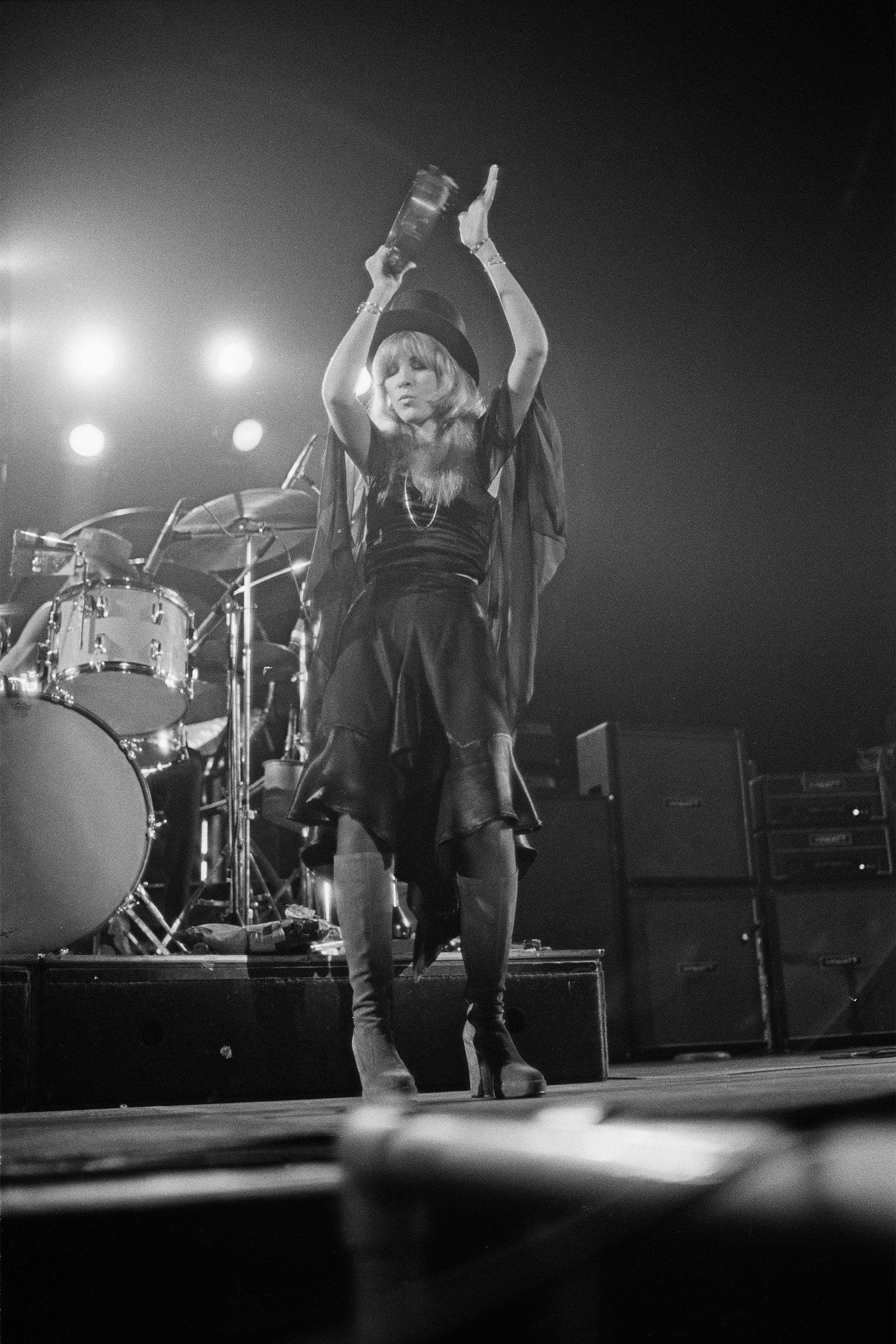2000x3000 Stevie Nicks Stylers