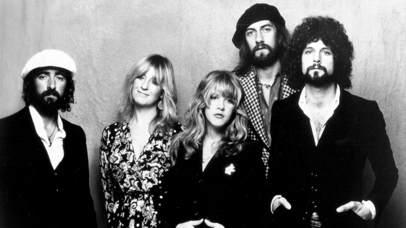 1600x900 Stevie Nicks Reflects on 'Rumours' as Album Turns 40