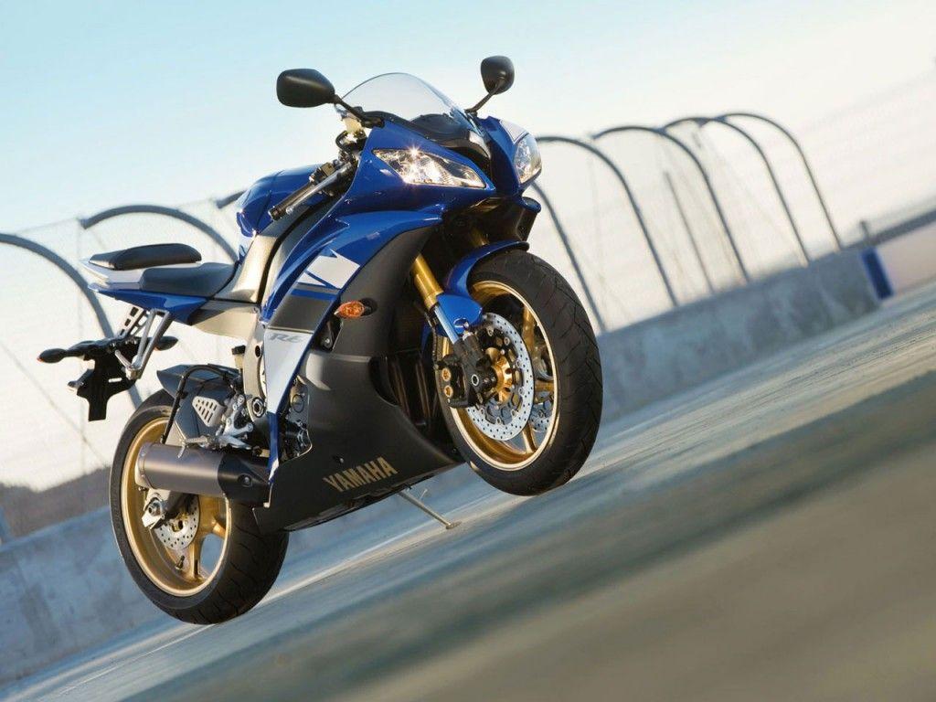 1024x768 Beautiful Heavy Bike Wallpaper