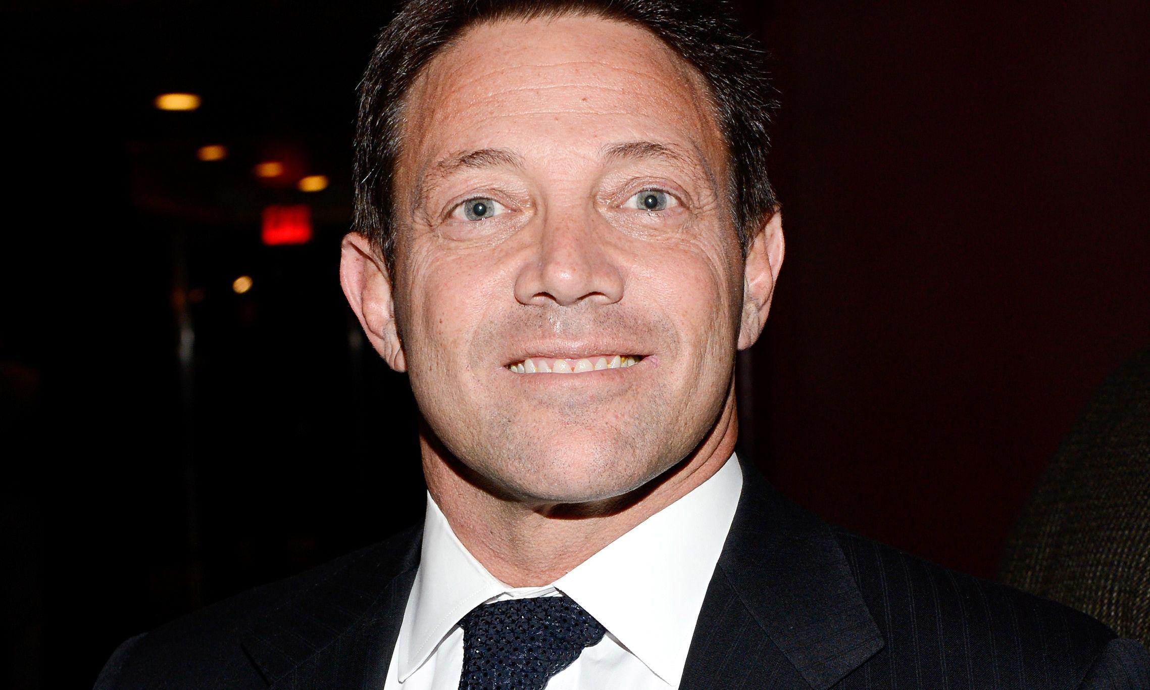 2277x1366 HD Jordan Belfort (2277×1366). HD Wallpaper