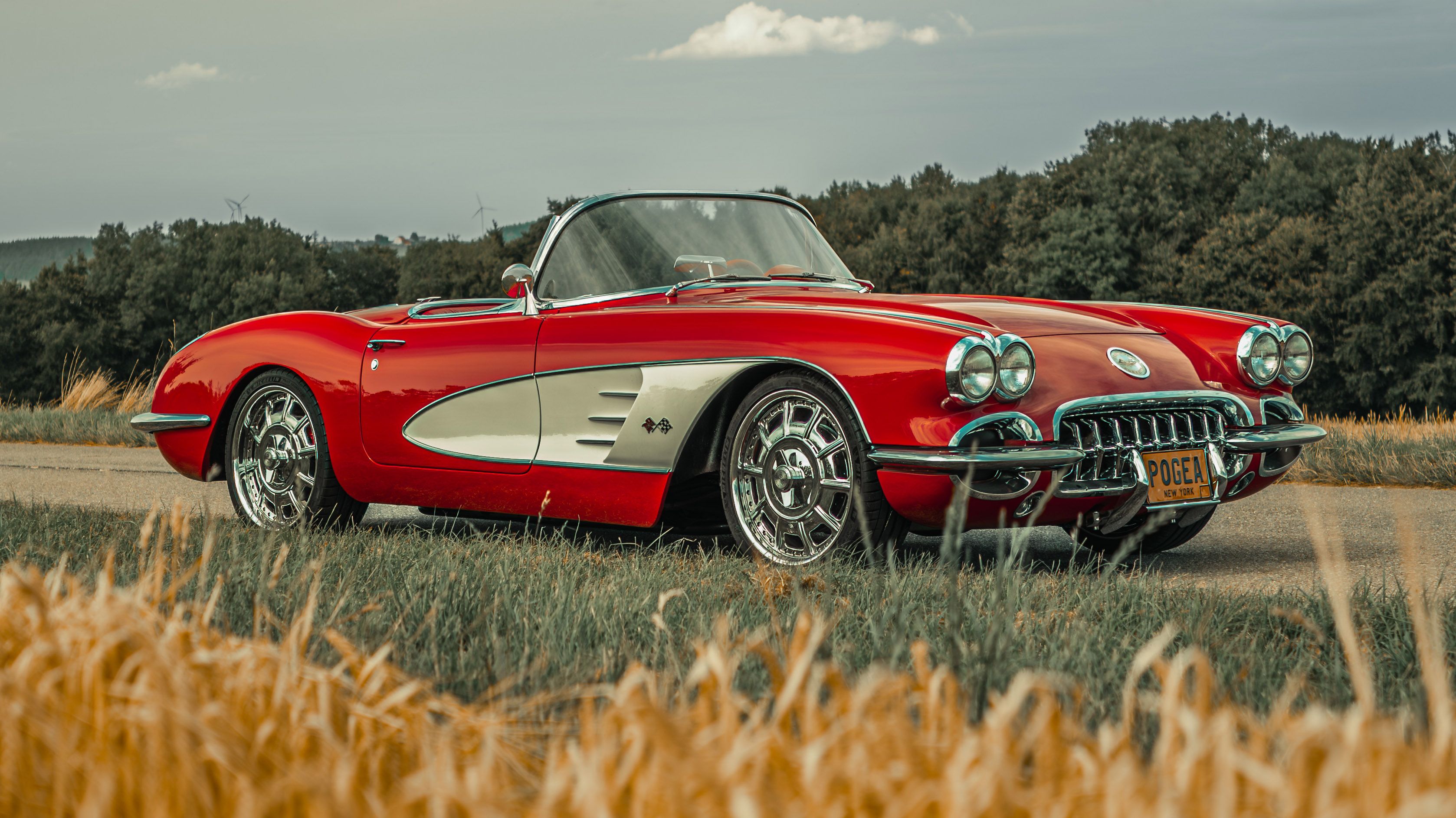 3356x1888 Sehr gut! This restomod is a German take on the classic C1 Chevy Corvette