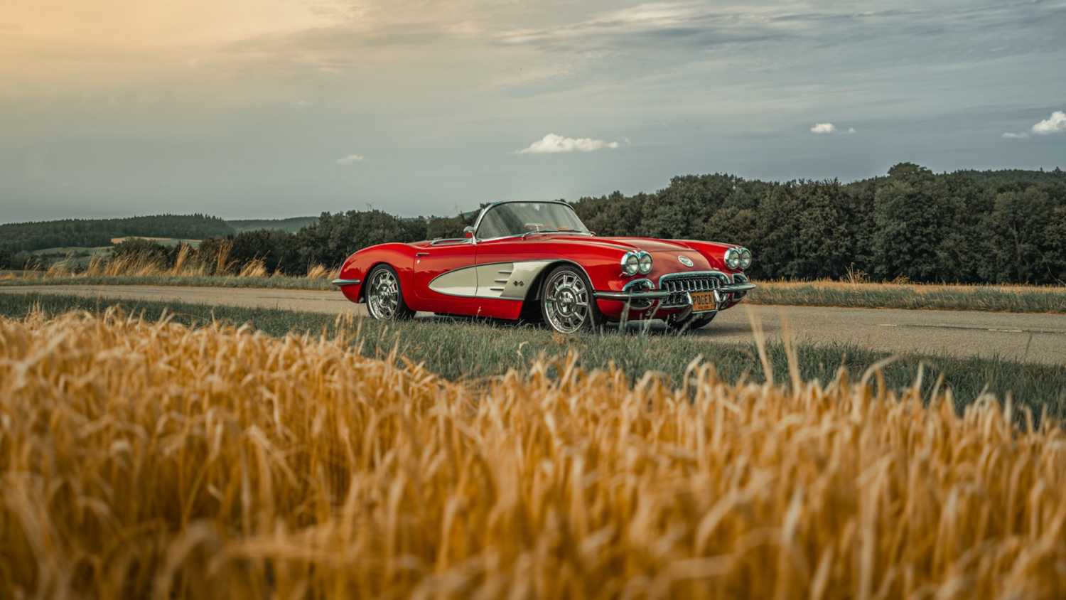 1500x844 Corvette C1 Restomod Makes An Impressive 433 HP At The Wheels