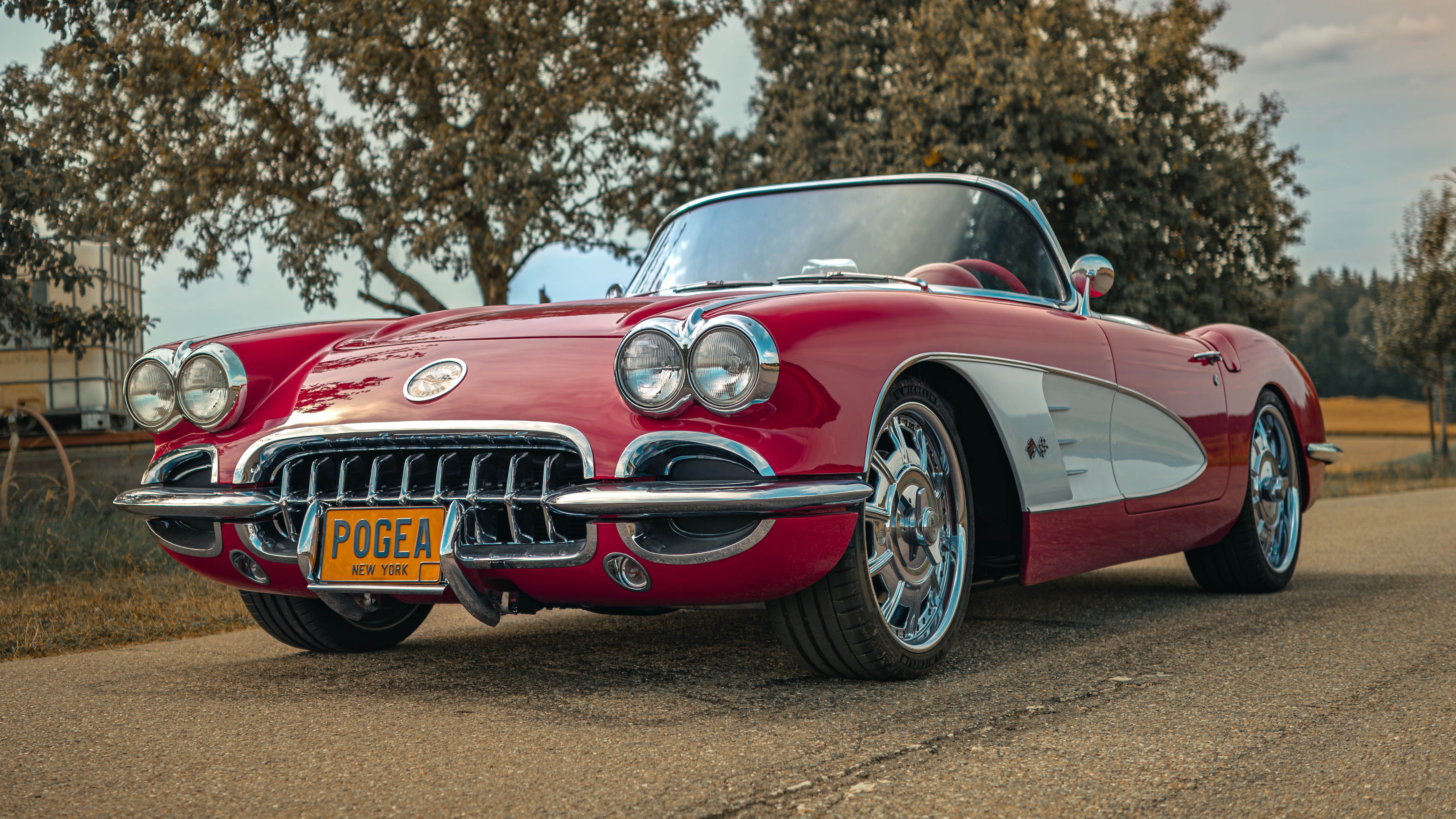4933x2775 Sehr gut! This restomod is a German take on the classic C1 Chevy Corvette