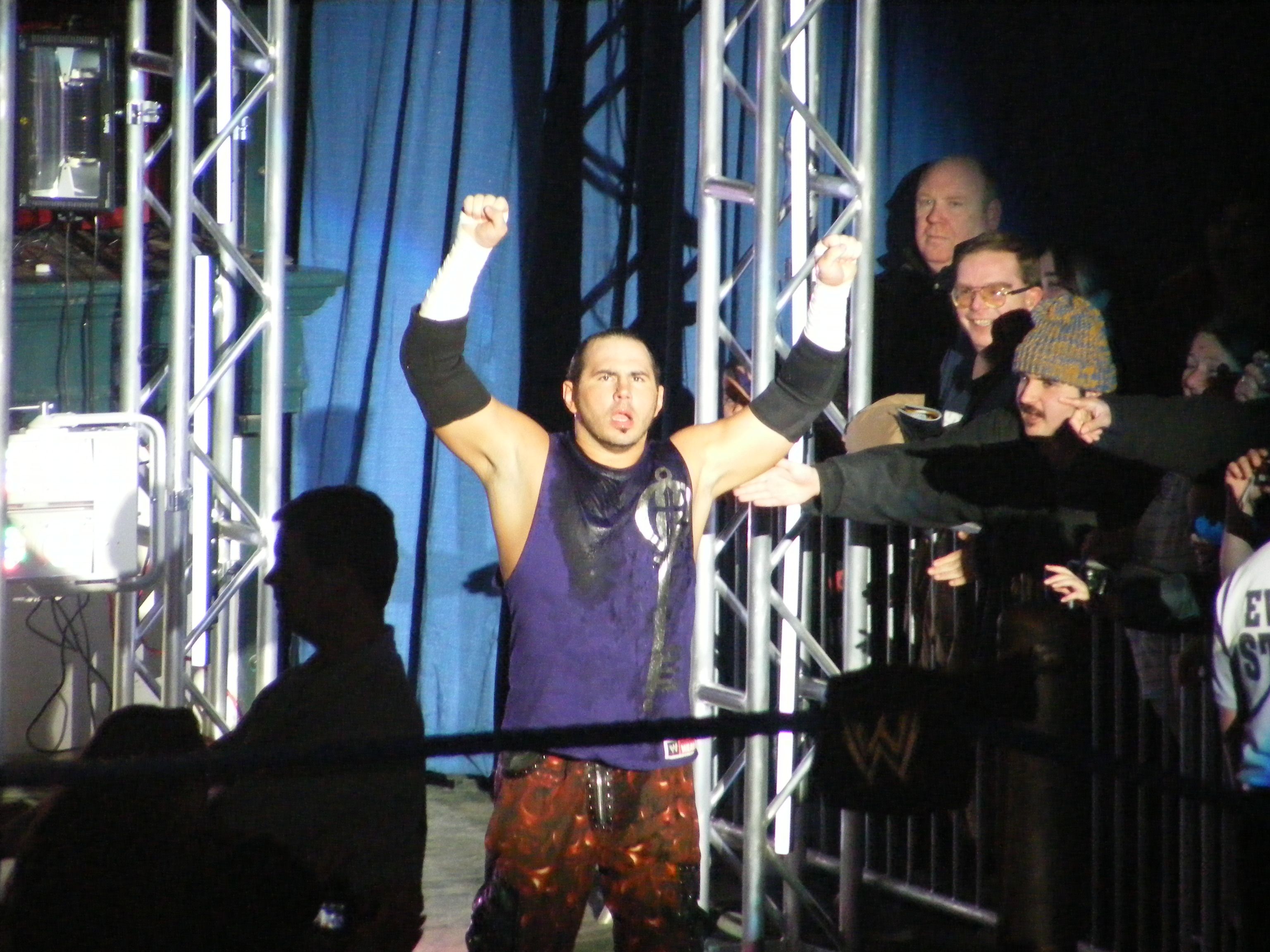 3072x2304 Matt Hardy making his way to the