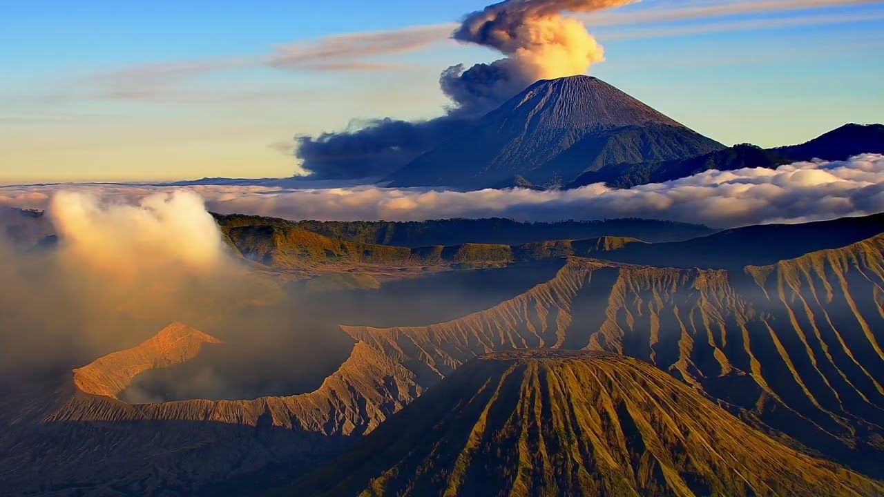 1280x720 Jul 2026: Semeru Pyroclastic Flow Seen On Backside Of The Volcano From South Facing Camera