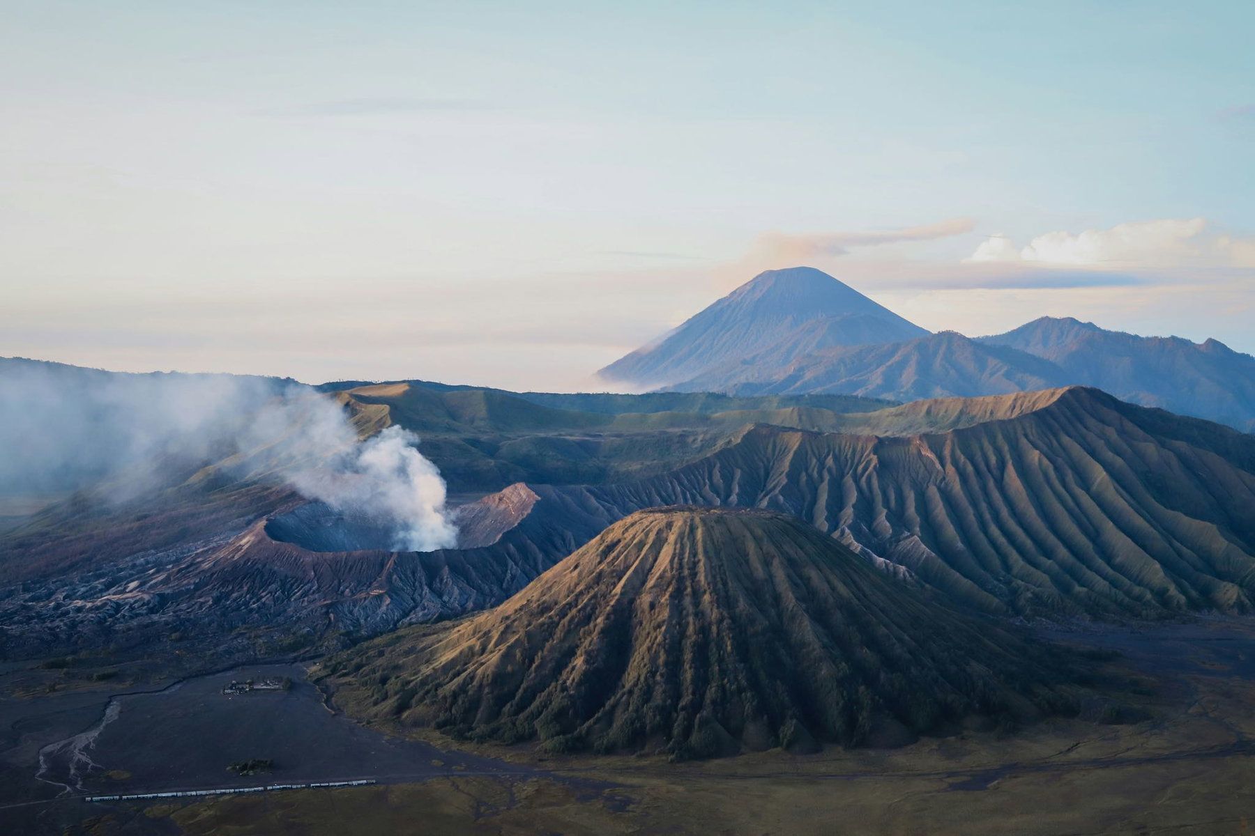 1800x1200 Bromo Tengger Semeru National Park
