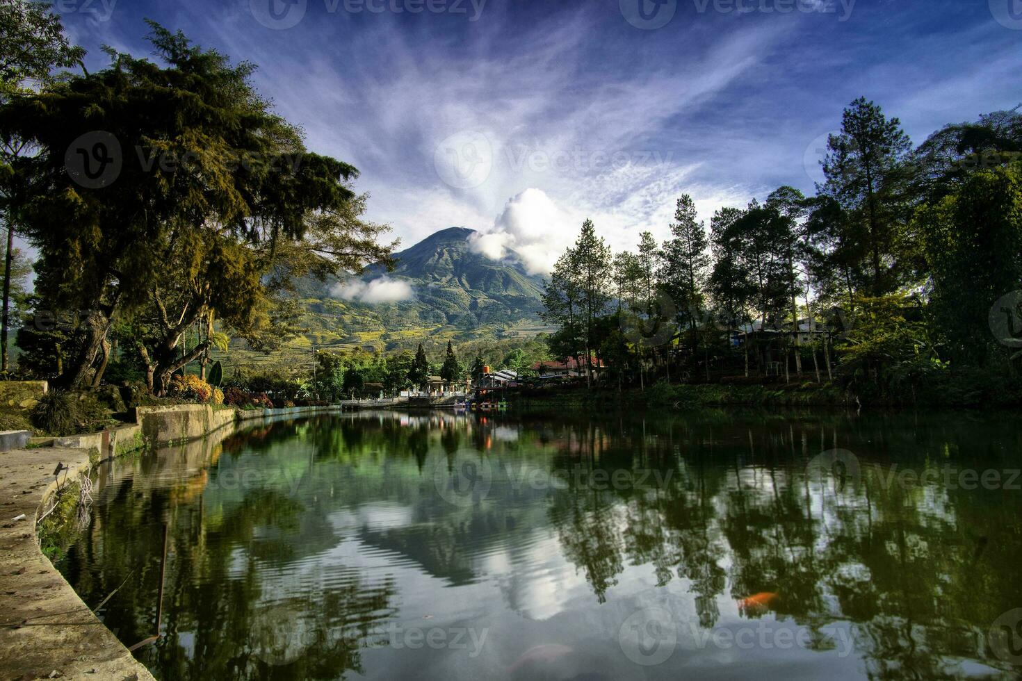 1470x980 Nature wallpaper Bedakah Lake in the morning which is located in Bedakah village, Wonosobo district, Indonesia