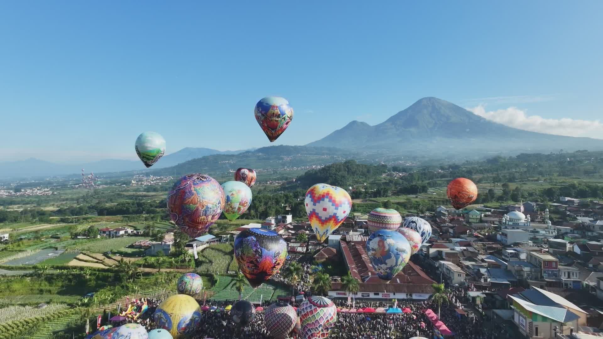 1920x1080 Colorful Hot Air Balloon Festival In Wonosobo Free Stock Video Footage, Royalty Free 4K & HD Video Clip