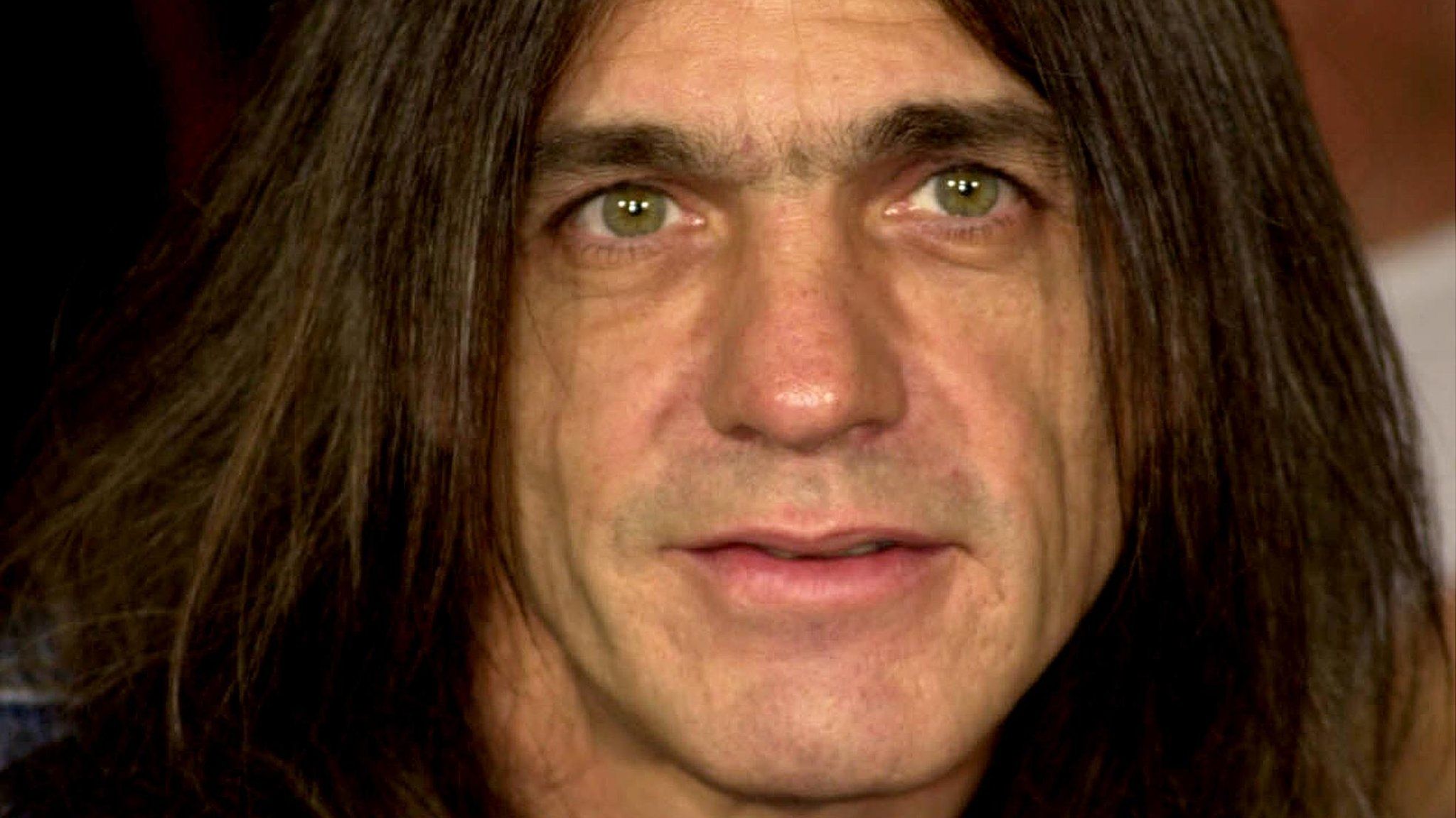 2048x1152 AC DC Guitarist Malcolm Young Dies