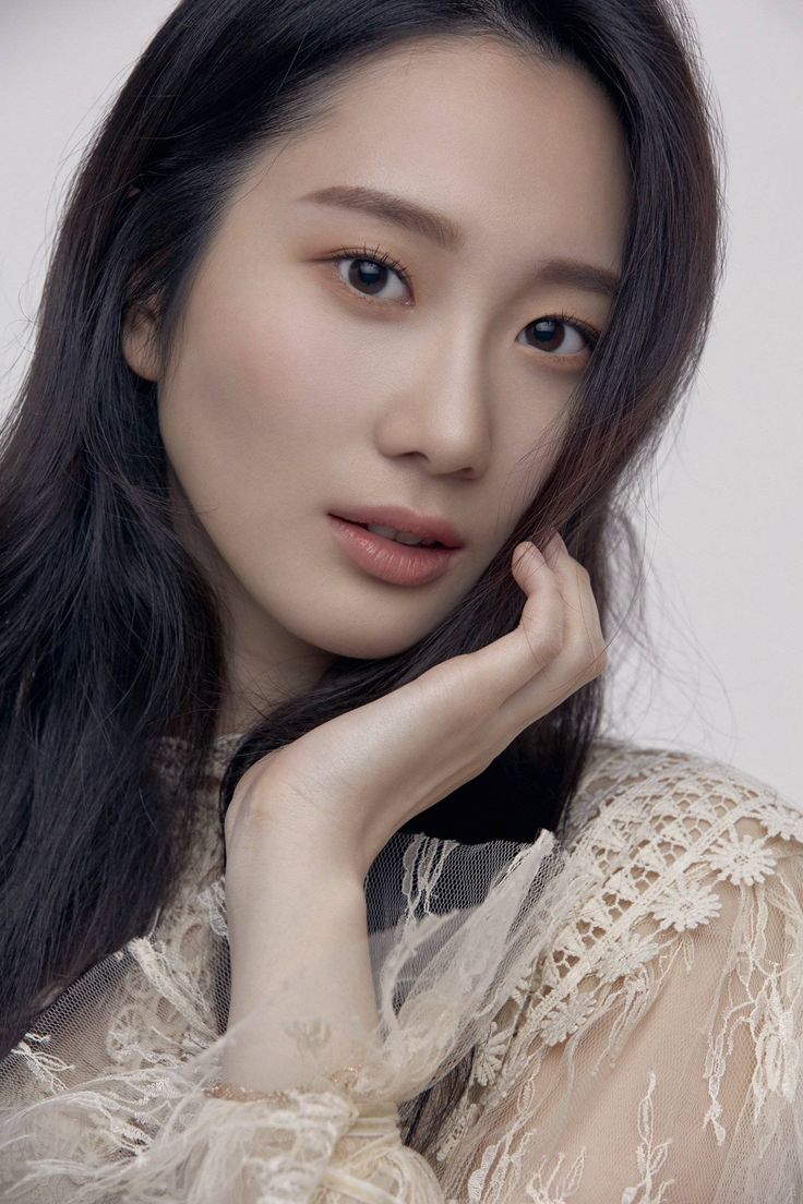 736x1104 Chae Seo Eun Gallery (채서은)
