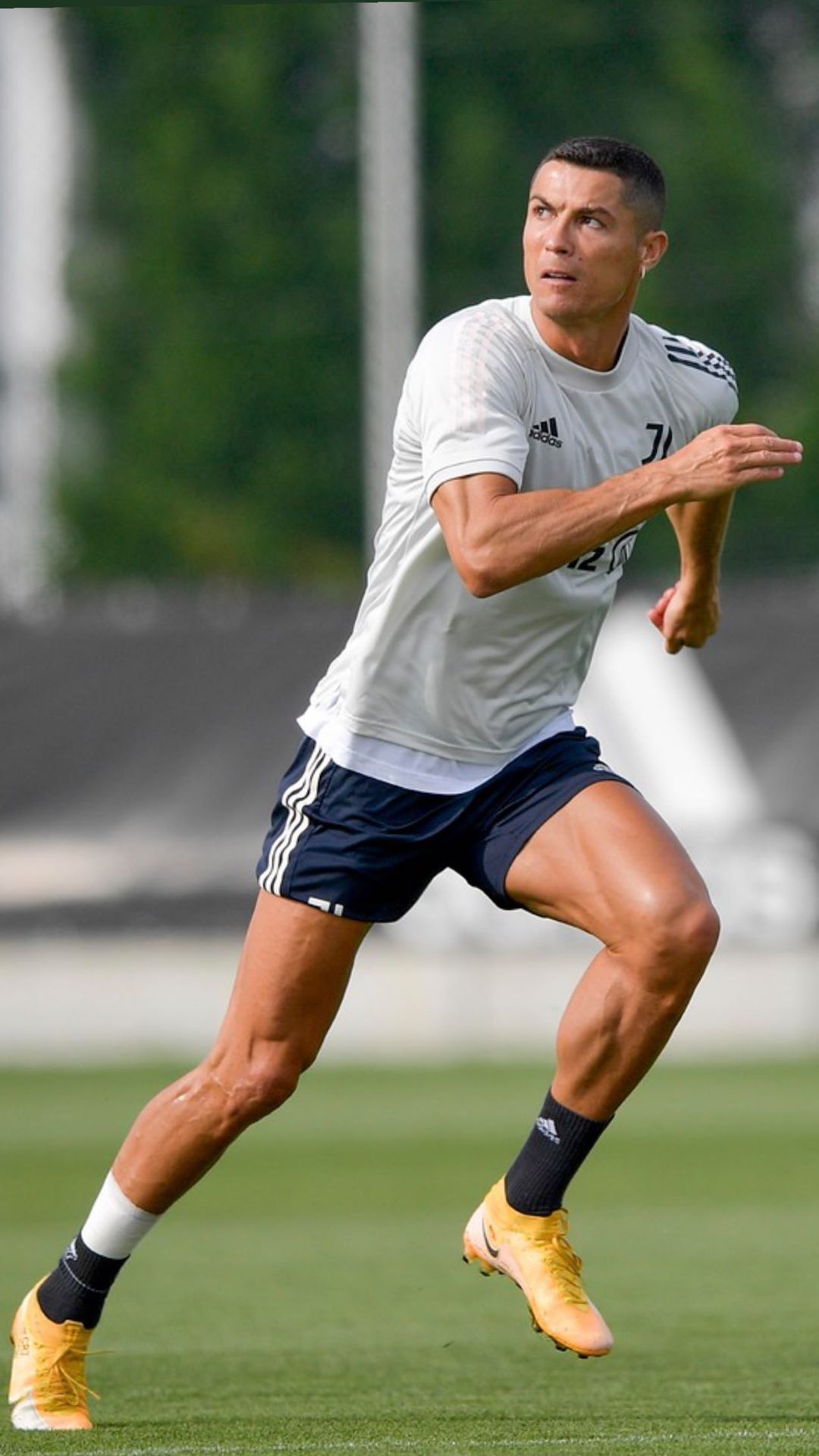 1080x1920 Ronaldo Workout Wallpaper
