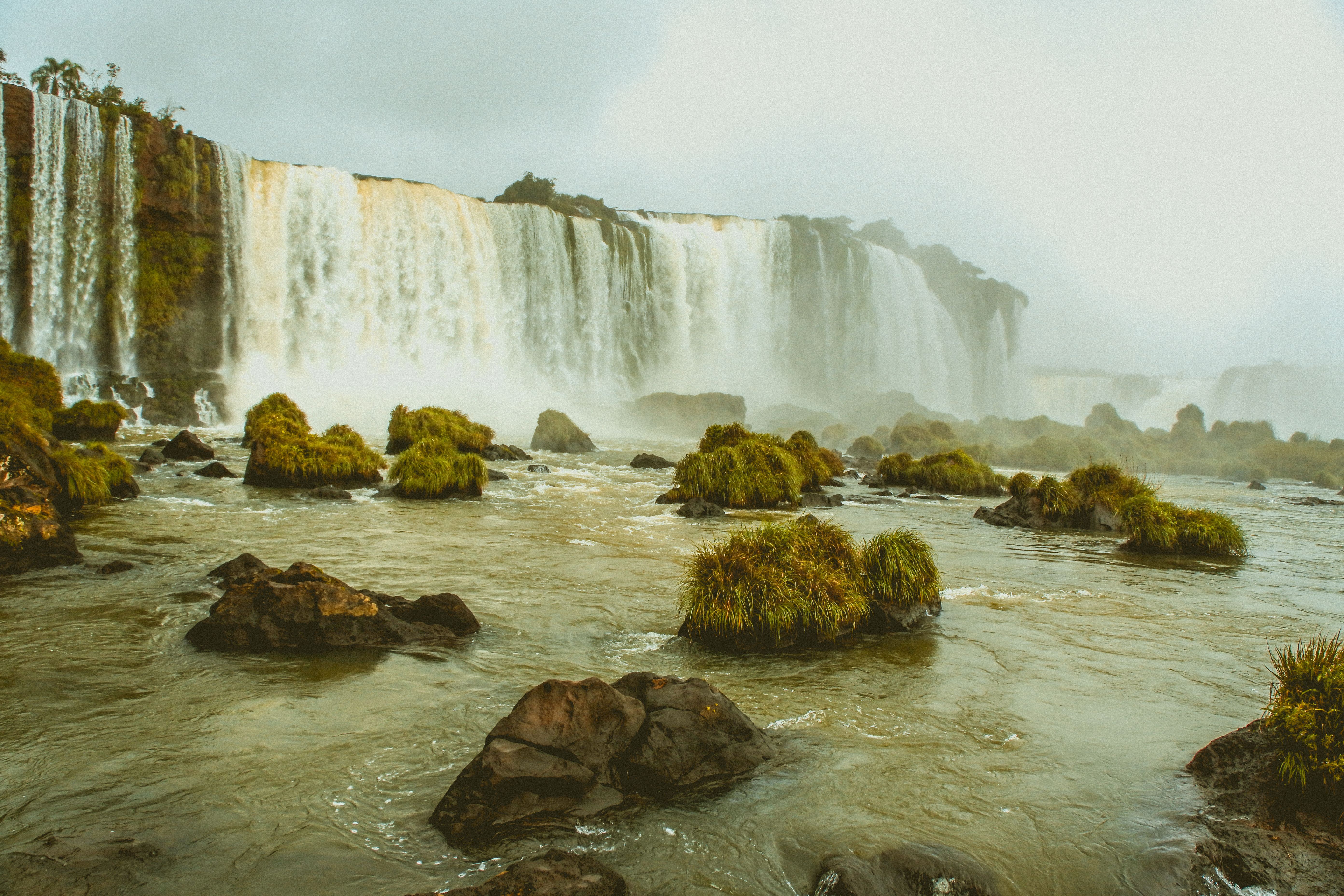 5568x3712 Iguazu Falls in Brazil · Free
