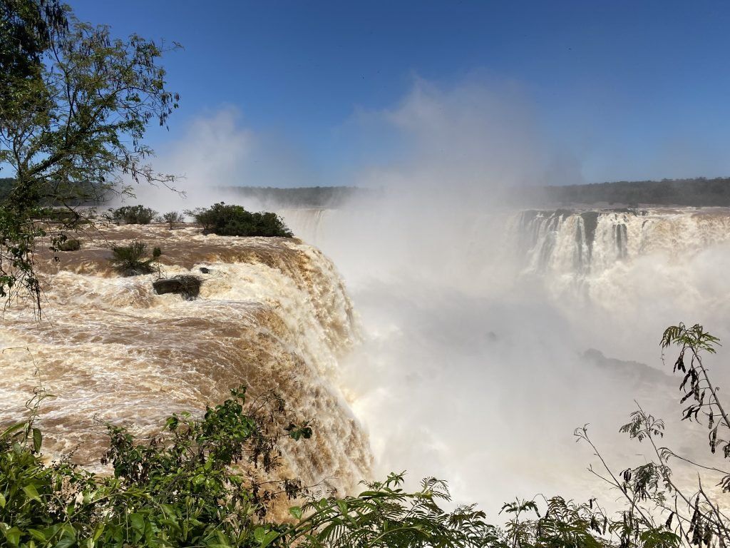 1024x768 Iguazu Falls