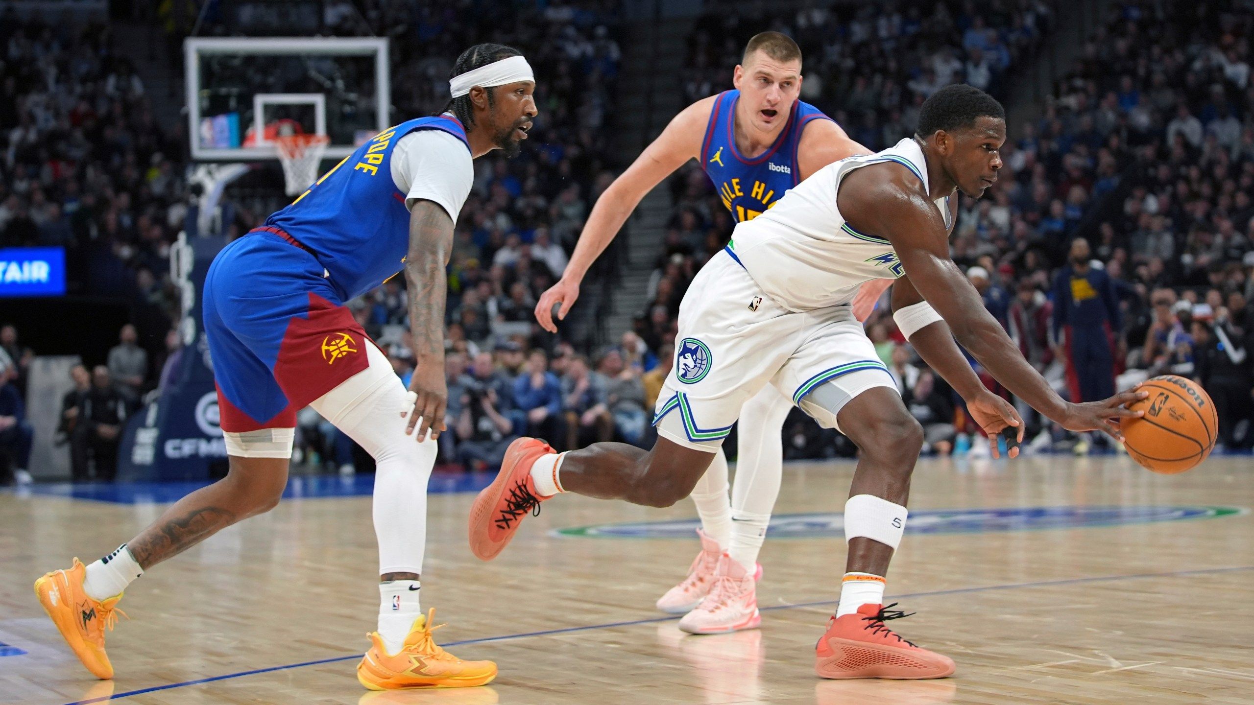 2560x1440 Jokic's 35 Points Pace Nuggets In 115 112 Win Over Short Handed Timberwolves After Tight Finish. FOX 5 San Diego & KUSI News