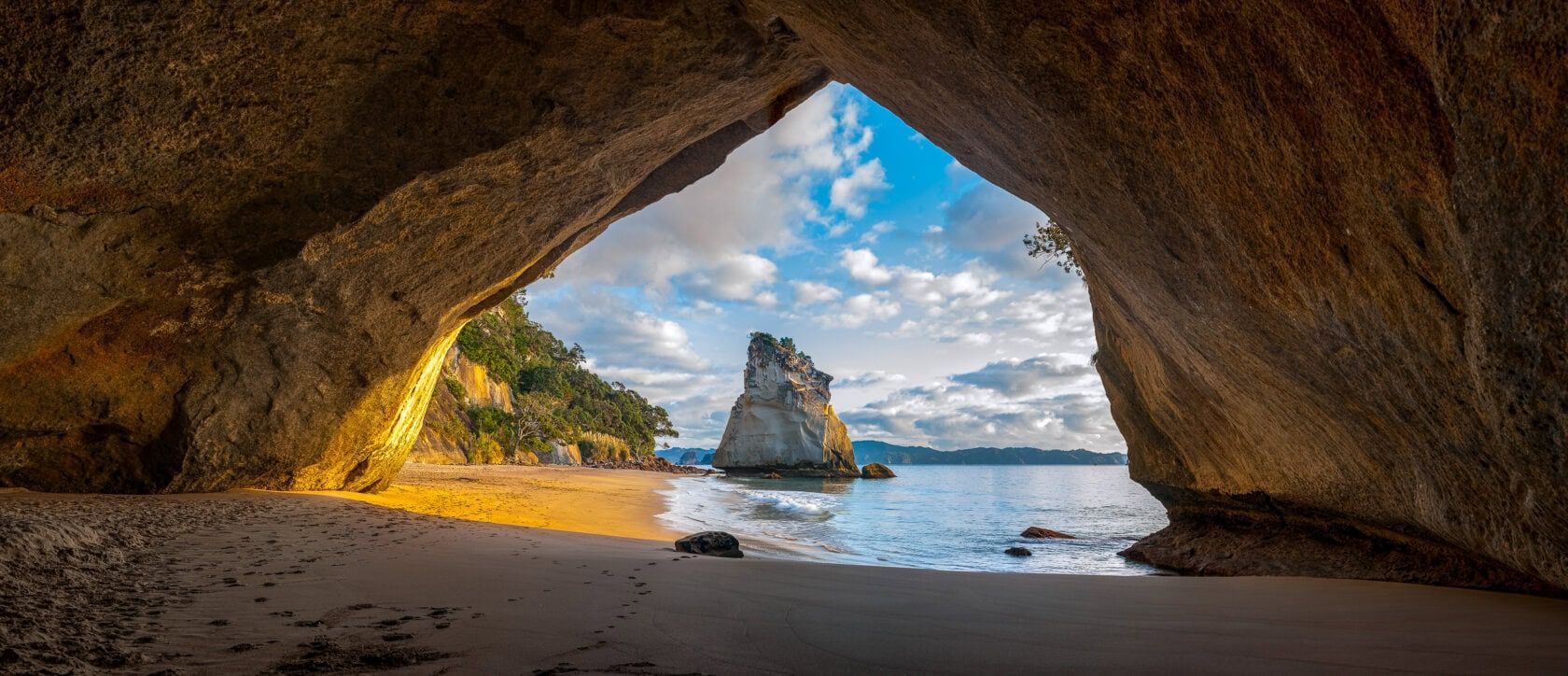 1680x724 New Zealand North vs South Island: Which to Visit