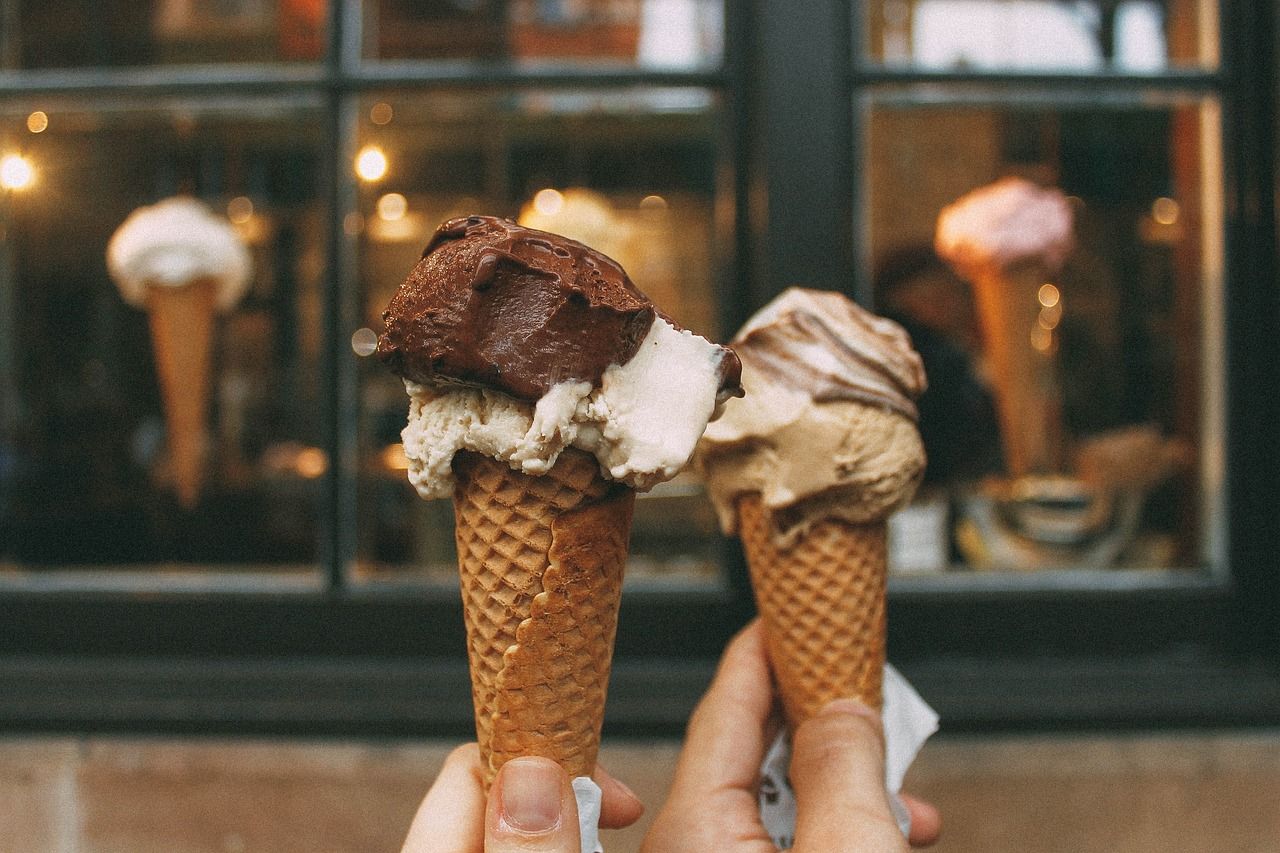 1280x853 Free Vanilla Scoop & Ice Cream Image