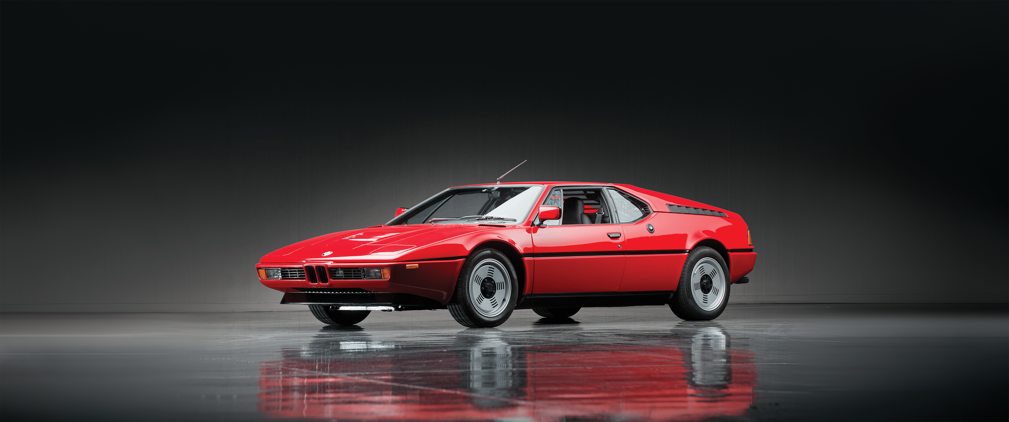 3440x1440 BMW M1 (Photo by RM Sotheby's) [2560x1440]